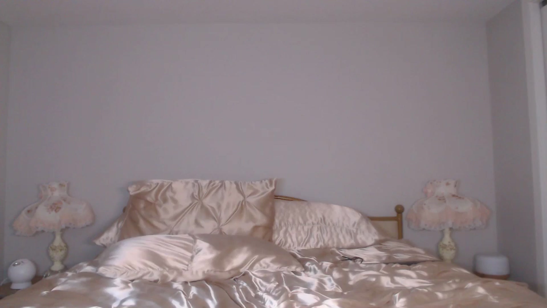 Gallery image thumbnail from AlexisWildest's myfreecams stream on, 04/12/2025, 03:55 image 4 of 20