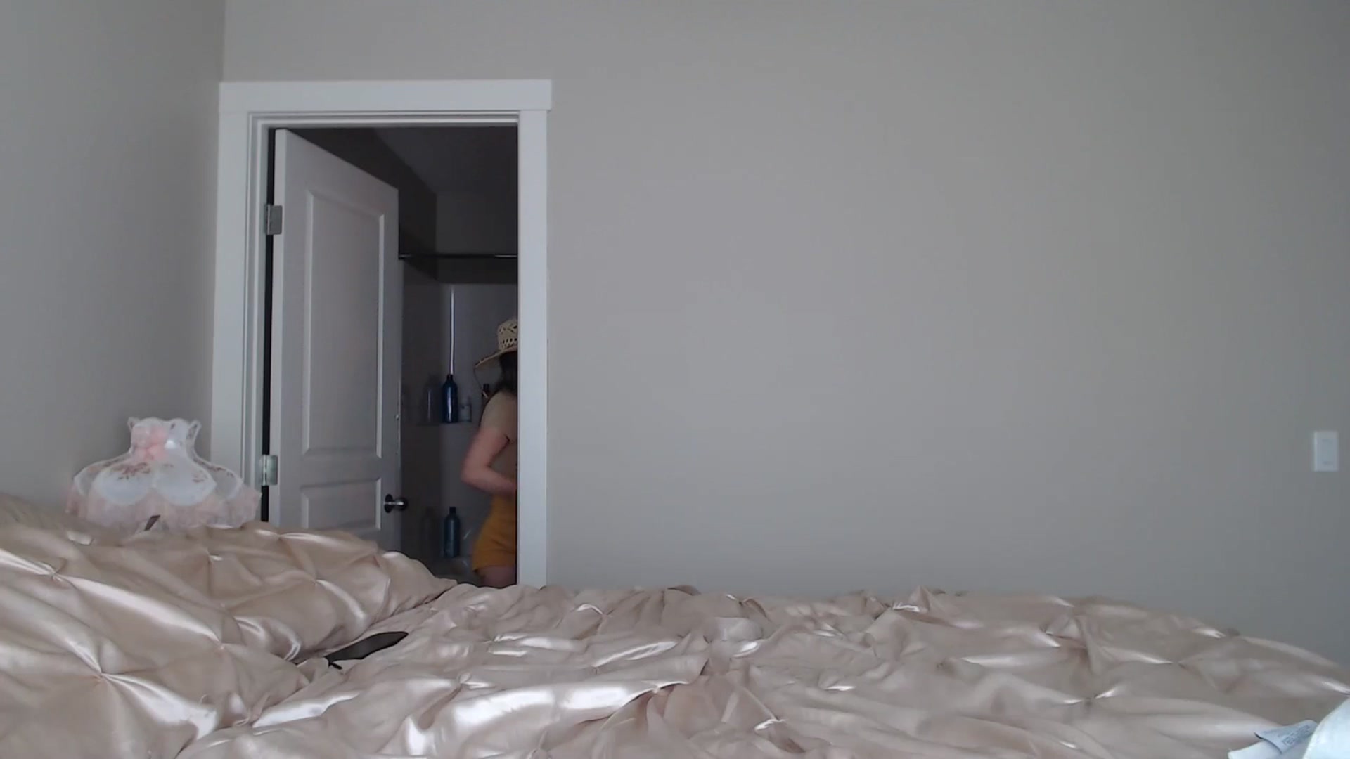 Gallery image thumbnail from AlexisWildest's myfreecams stream on, 06/08/2025, 21:46 image 9 of 20