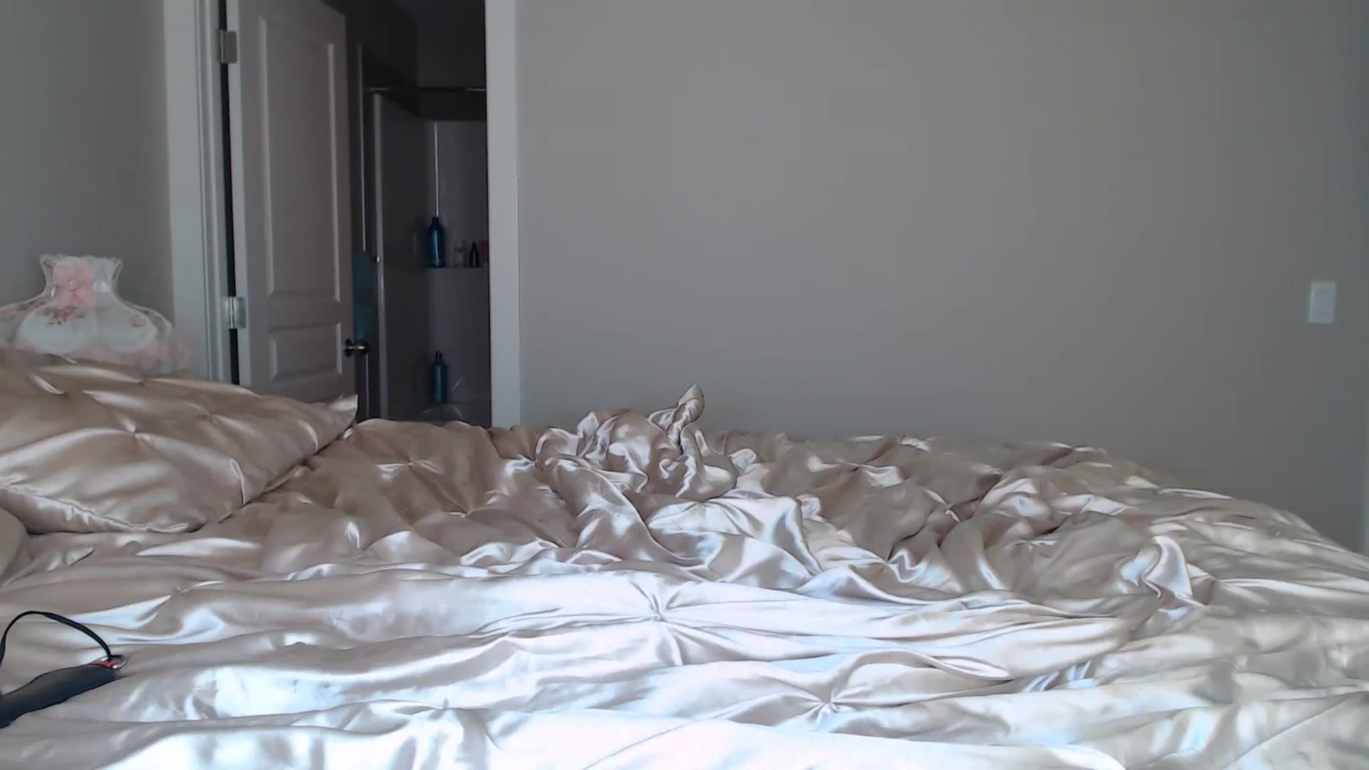 Gallery image thumbnail from AlexisWildest's myfreecams stream on, 06/14/2025, 04:43 image 4 of 20