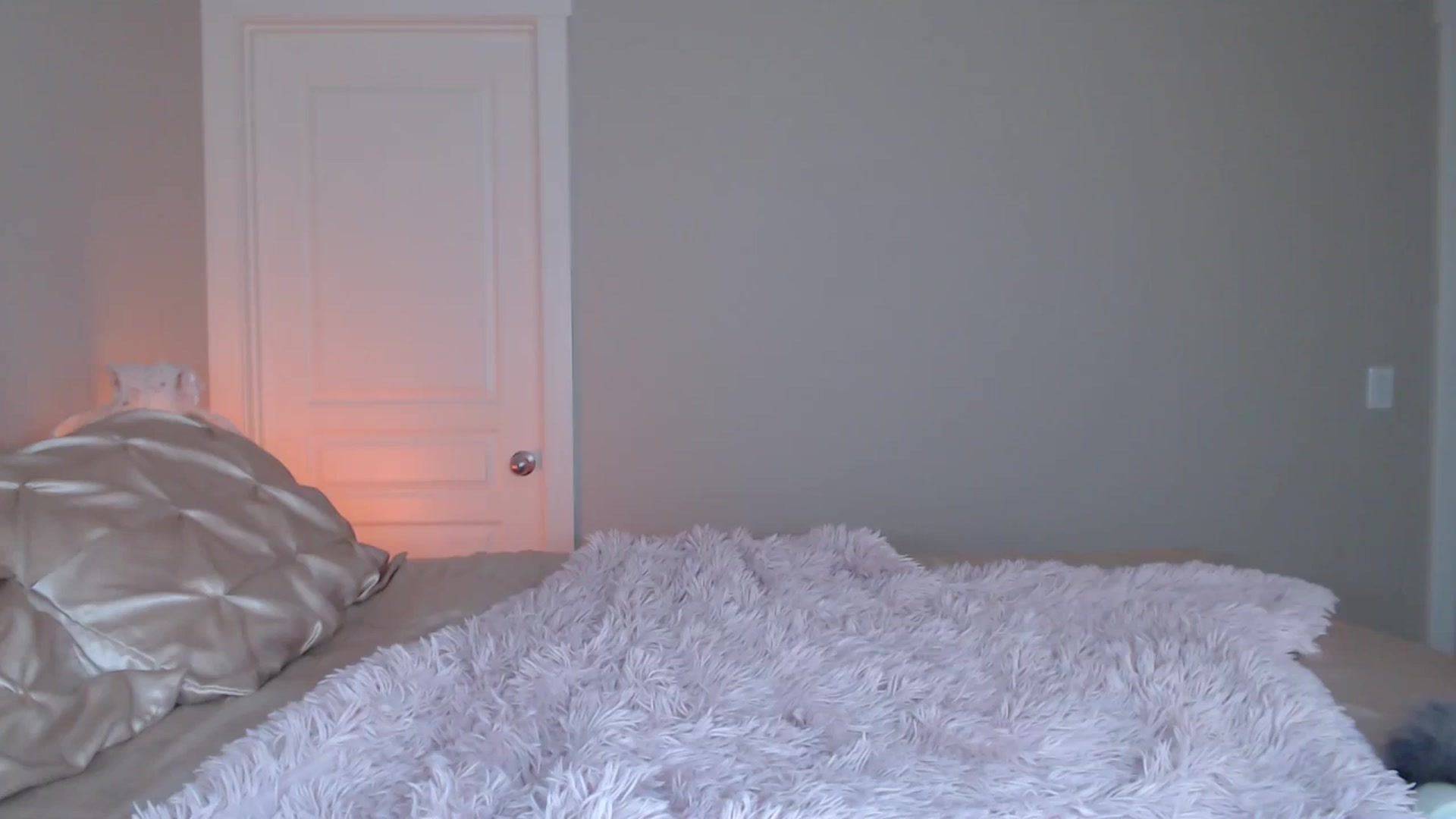 Gallery image thumbnail from AlexisWildest's myfreecams stream on, 06/21/2025, 21:58 image 7 of 20
