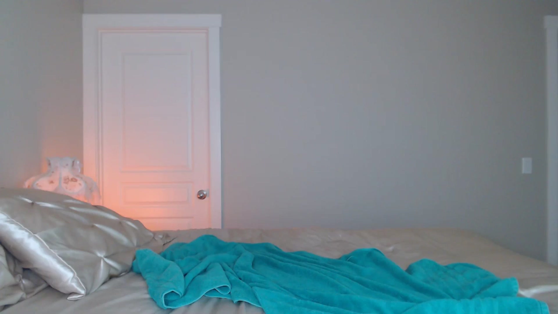 Gallery image thumbnail from AlexisWildest's myfreecams stream on, 06/21/2025, 23:38 image 15 of 20