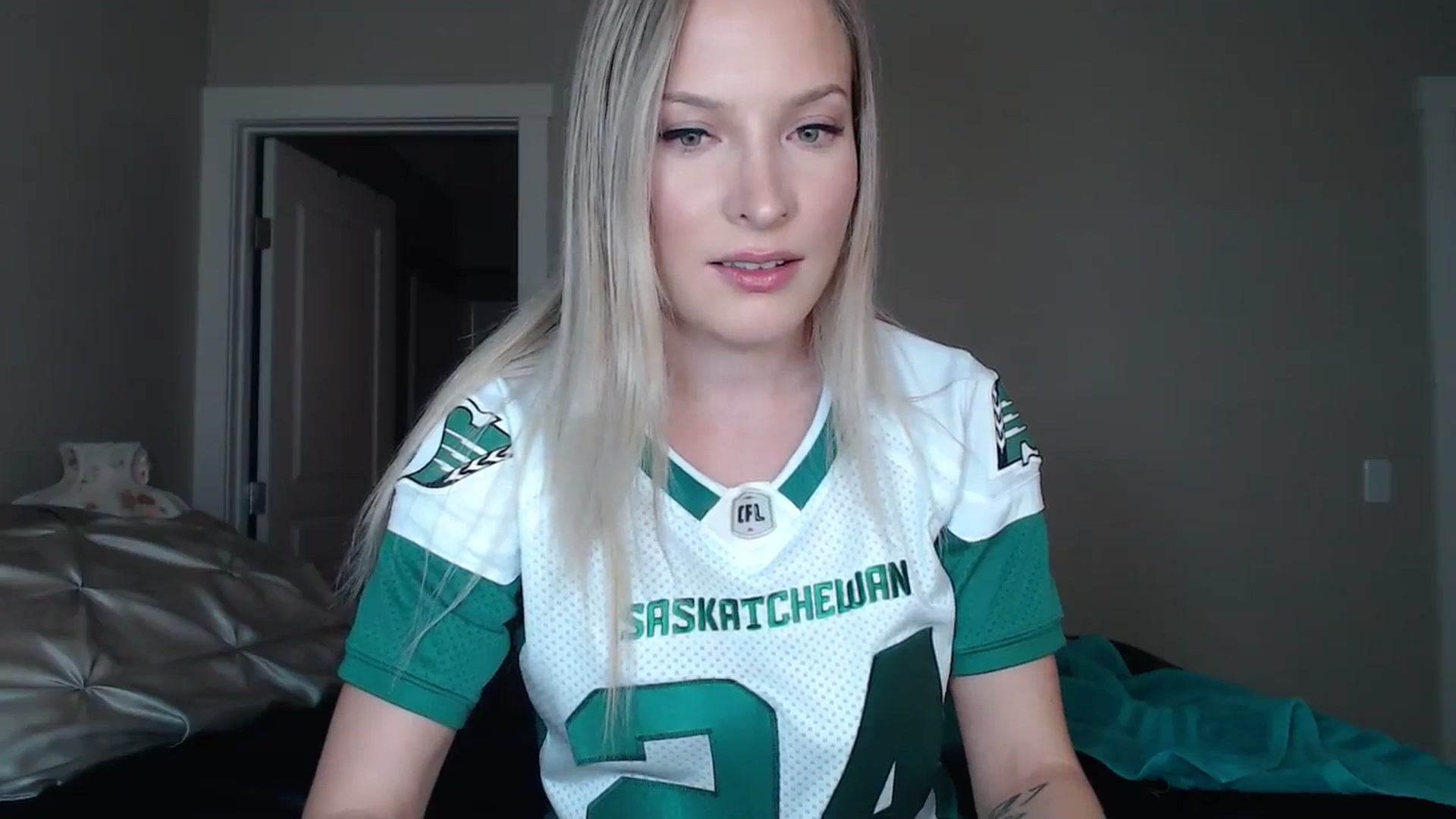 Gallery image thumbnail from AlexisWildest's myfreecams stream on, 07/13/2025, 24:37 image 10 of 20