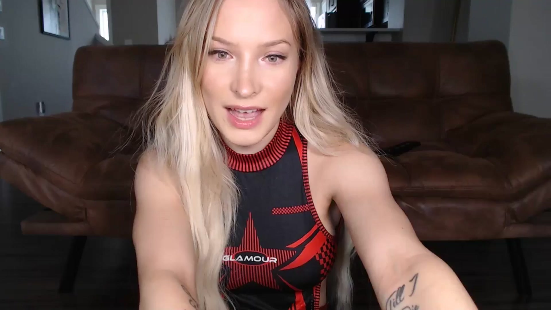 Gallery image thumbnail from AlexisWildest's myfreecams stream on, 07/27/2025, 21:54 image 9 of 20