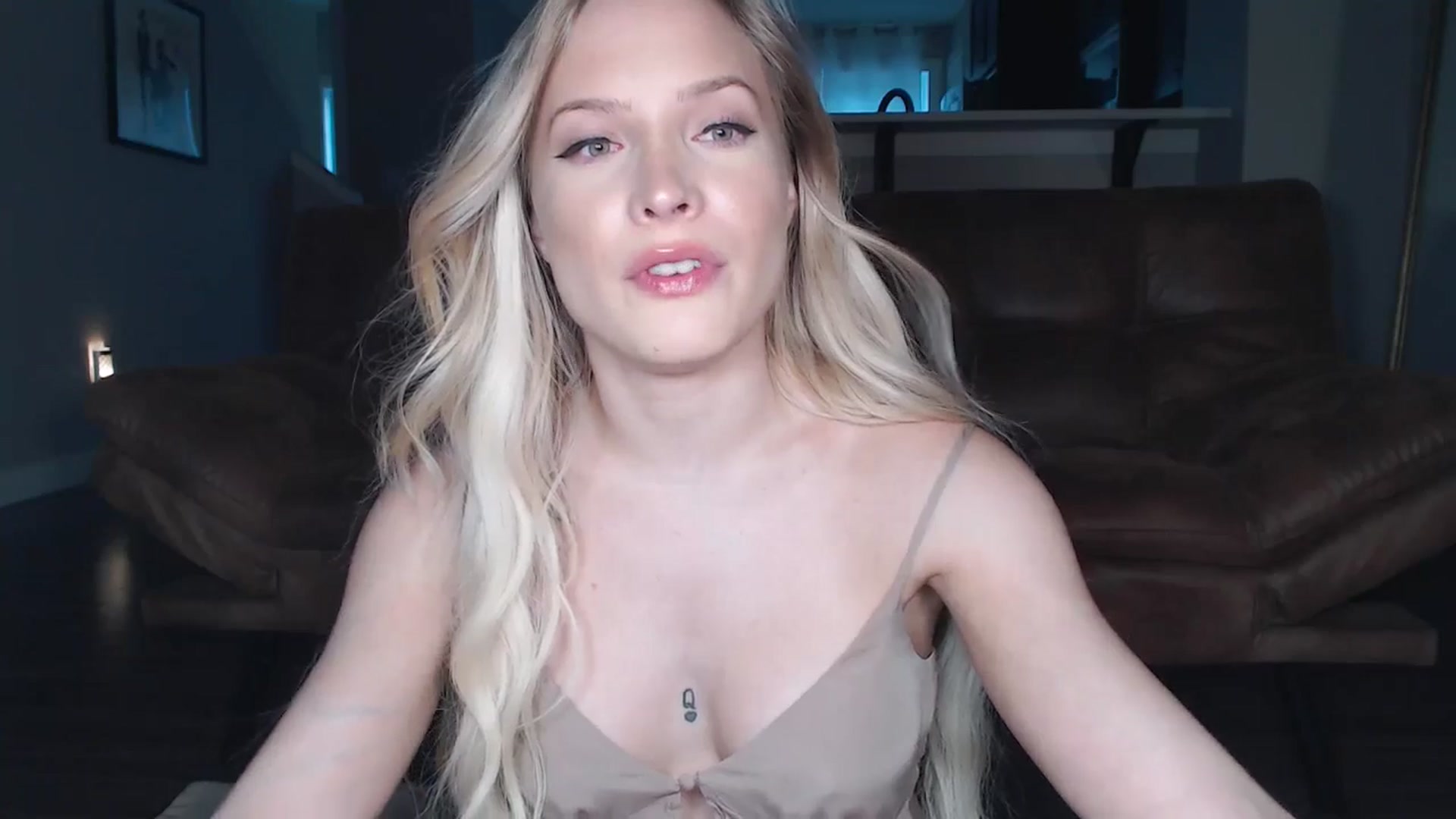 Gallery image thumbnail from AlexisWildest's myfreecams stream on, 08/05/2025, 03:03 image 20 of 20