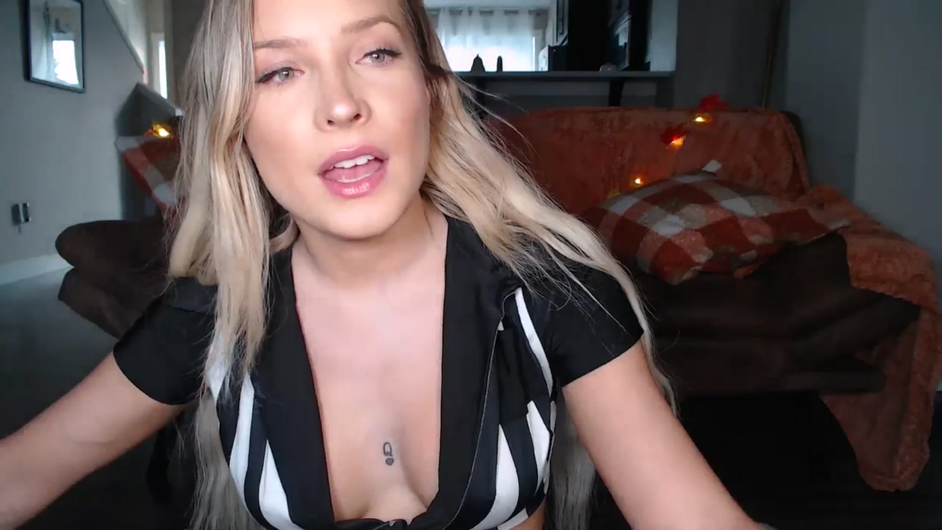 Gallery image thumbnail from AlexisWildest's myfreecams stream on, 09/09/2025, 01:19 image 16 of 20