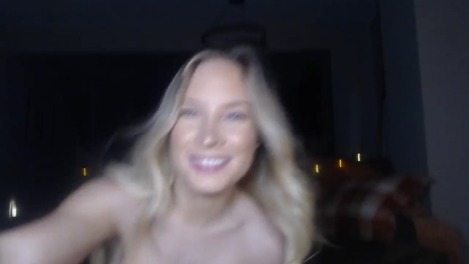 Gallery image thumbnail from AlexisWildest's myfreecams stream on, 09/11/2025, 04:33 image 16 of 20