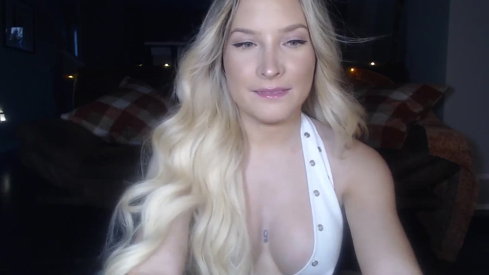 Gallery image thumbnail from AlexisWildest's myfreecams stream on, 09/11/2025, 04:33 image 7 of 20