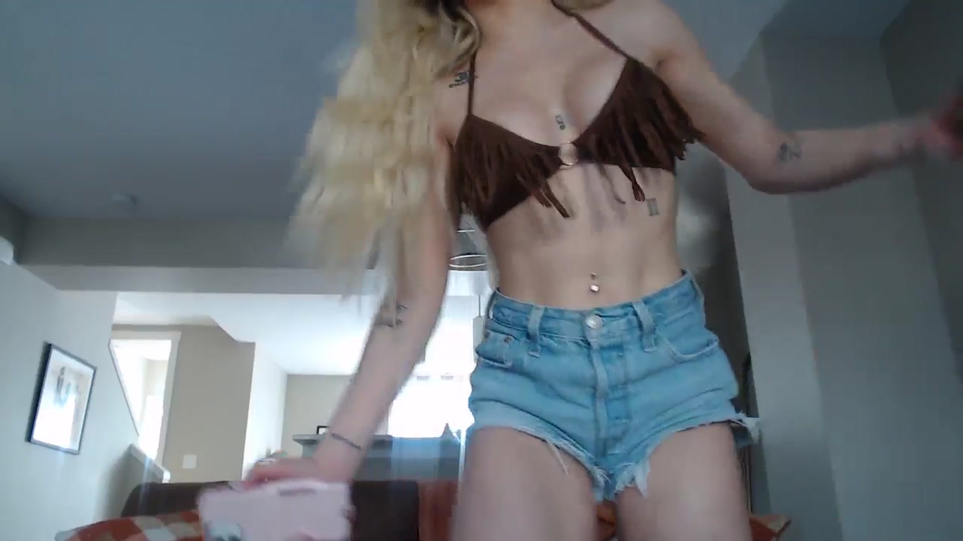 Gallery image thumbnail from AlexisWildest's myfreecams stream on, 09/14/2025, 22:03 image 8 of 20
