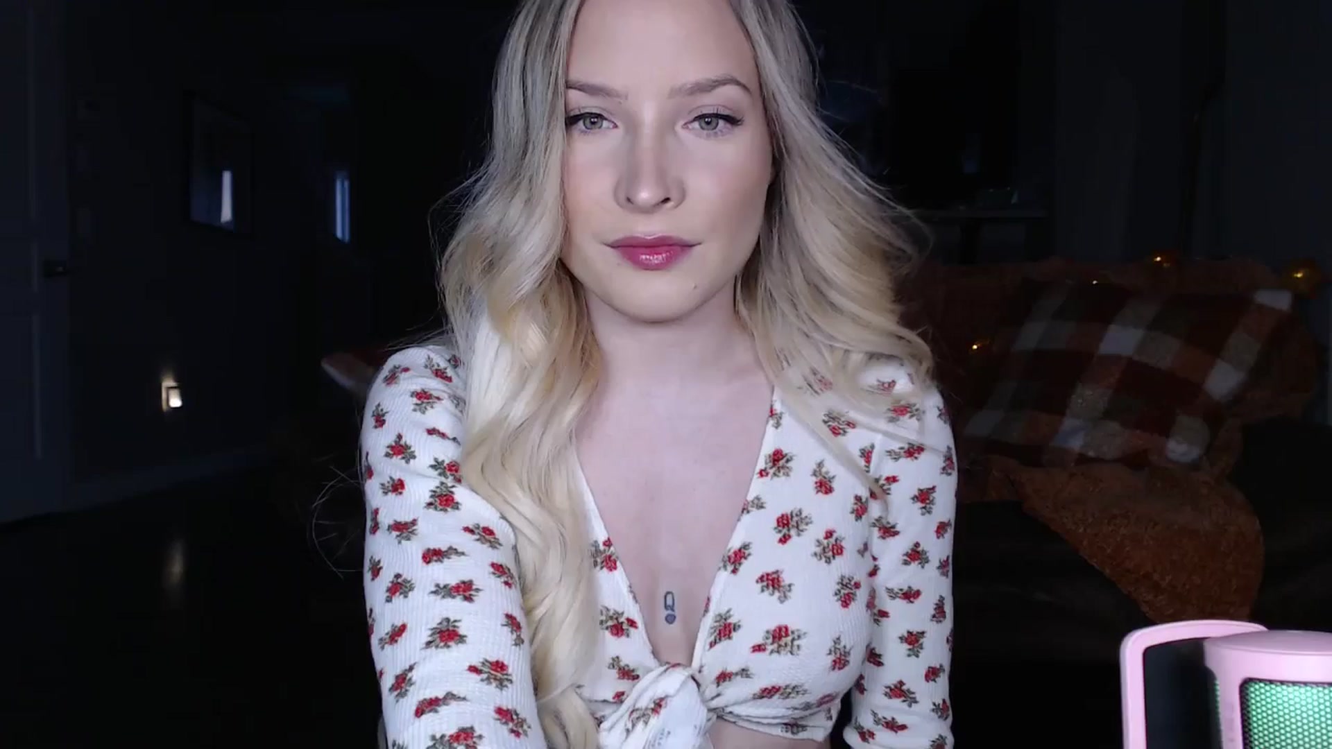 Gallery image thumbnail from AlexisWildest's myfreecams stream on, 09/20/2025, 03:54 image 2 of 20
