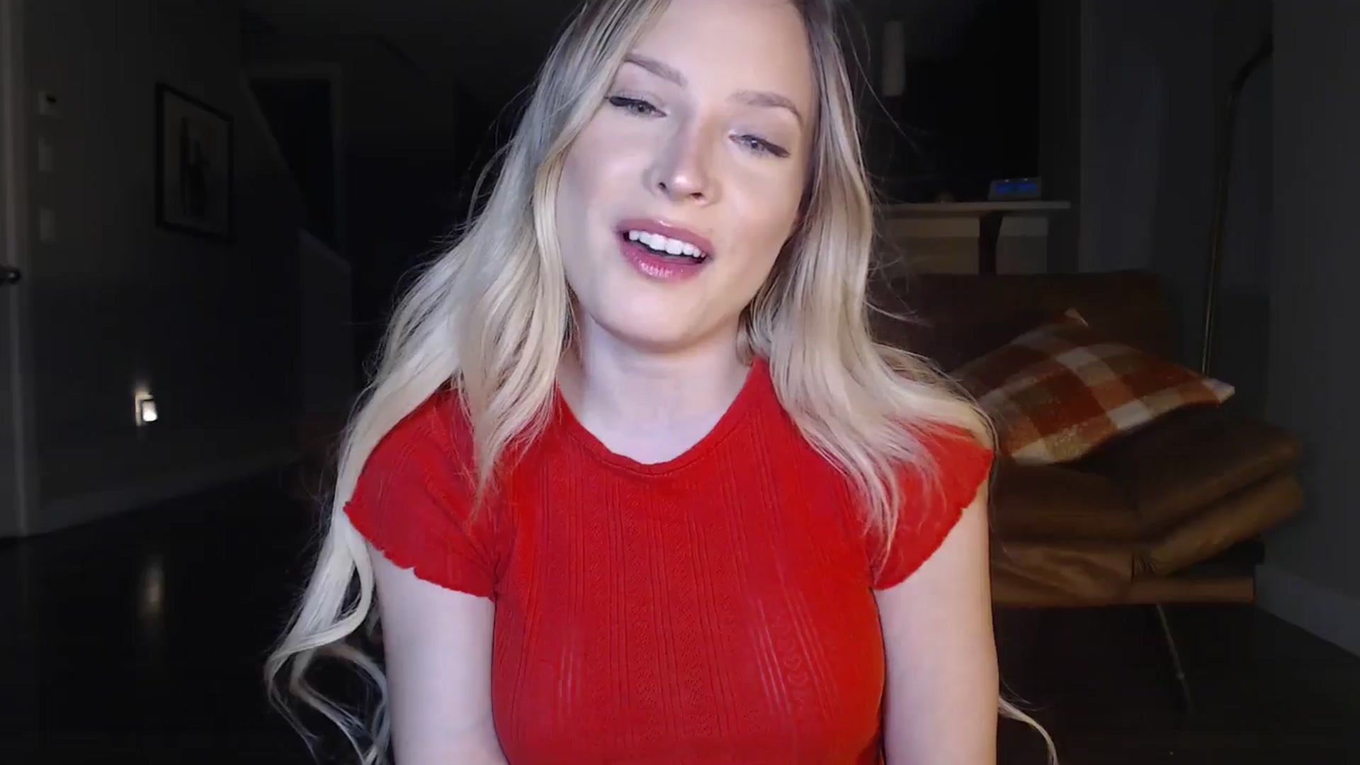 Gallery image thumbnail from AlexisWildest's myfreecams stream on, 09/30/2025, 04:10 image 9 of 20