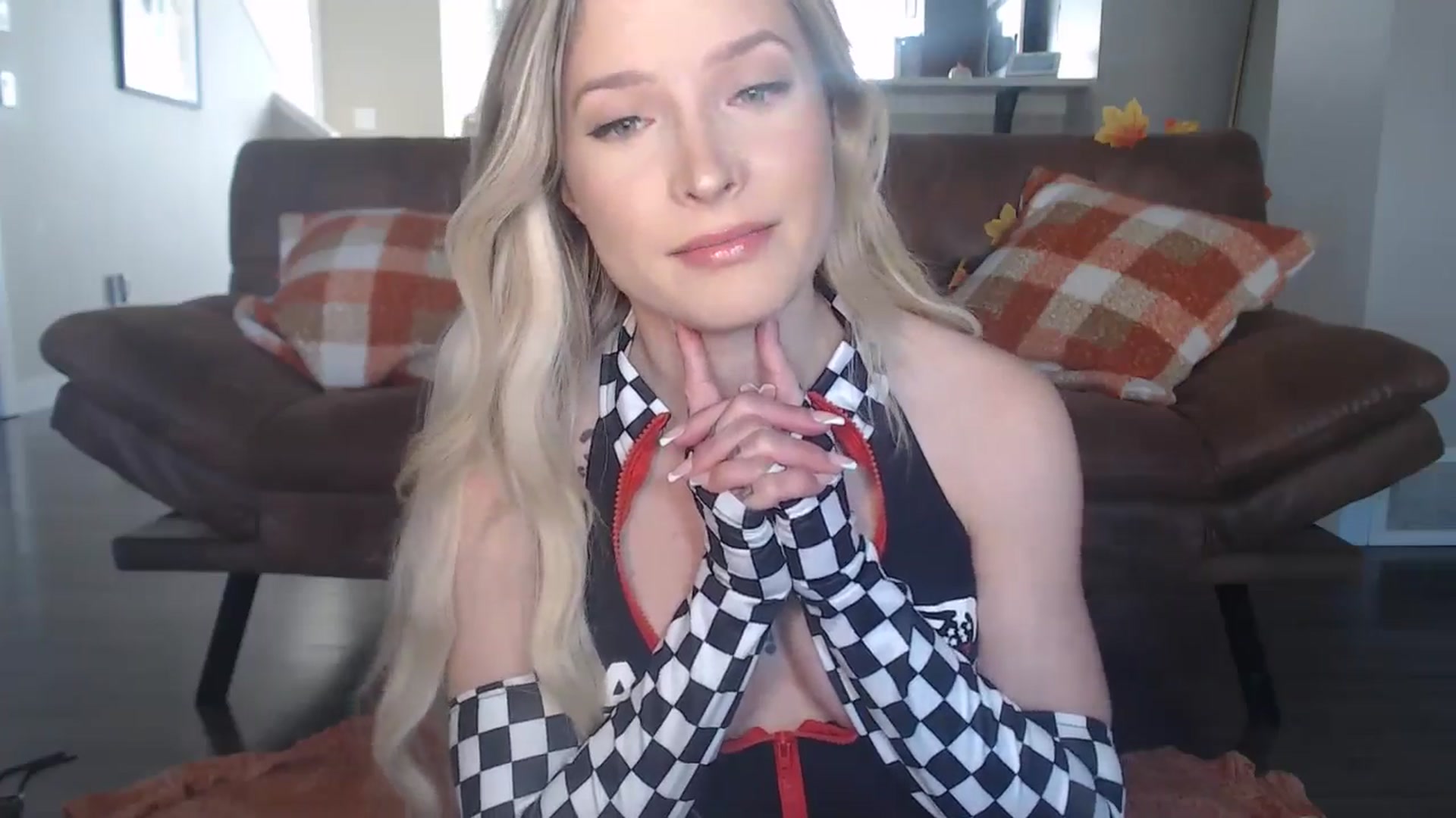 Gallery image thumbnail from AlexisWildest's myfreecams stream on, 10/06/2025, 24:14 image 9 of 20