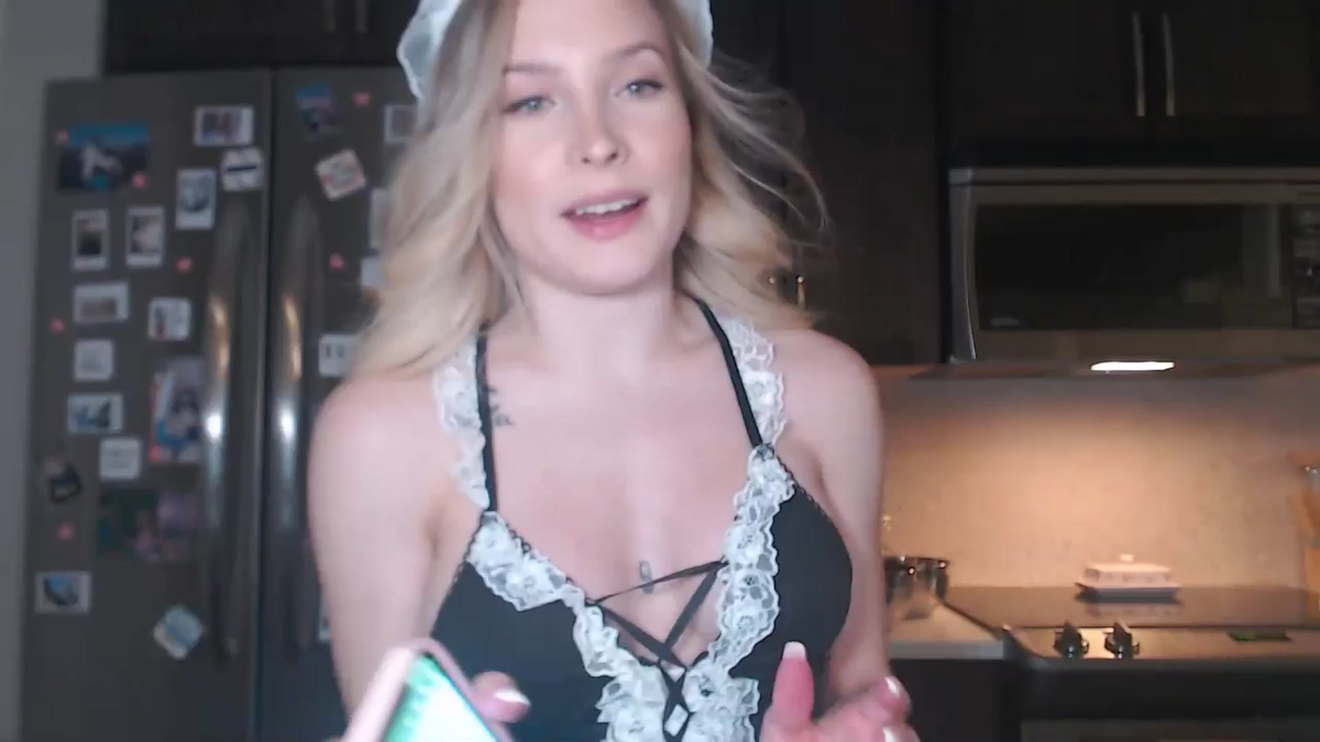 Gallery image thumbnail from AlexisWildest's myfreecams stream on, 10/24/2025, 04:10 image 8 of 20