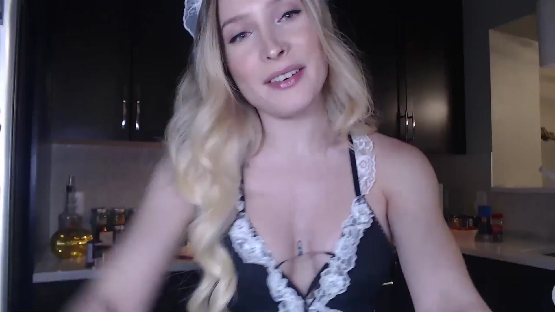 Gallery image thumbnail from AlexisWildest's myfreecams stream on, 10/24/2025, 04:10 image 15 of 20