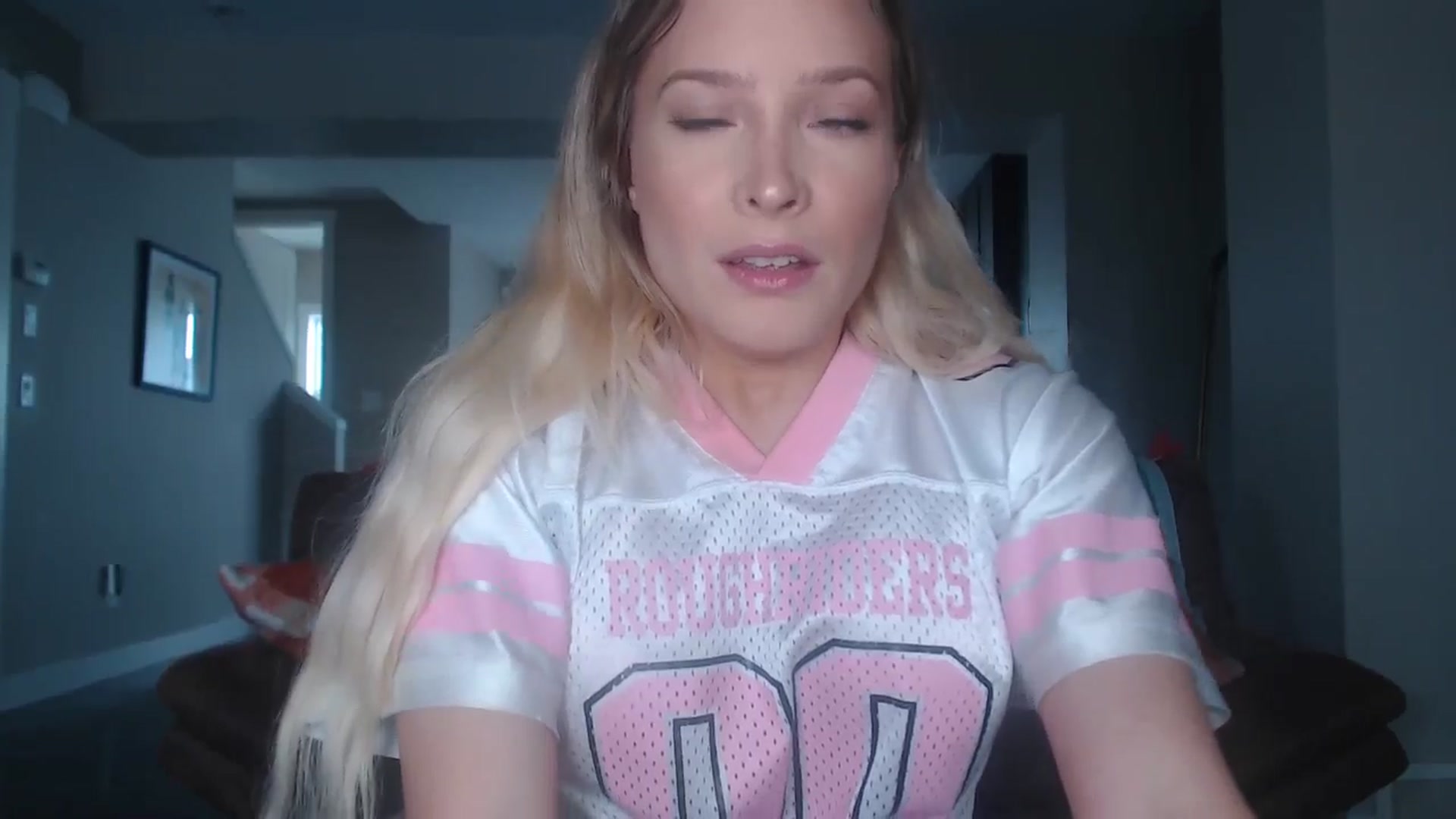 Gallery image thumbnail from AlexisWildest's myfreecams stream on, 11/01/2025, 19:28 image 11 of 20