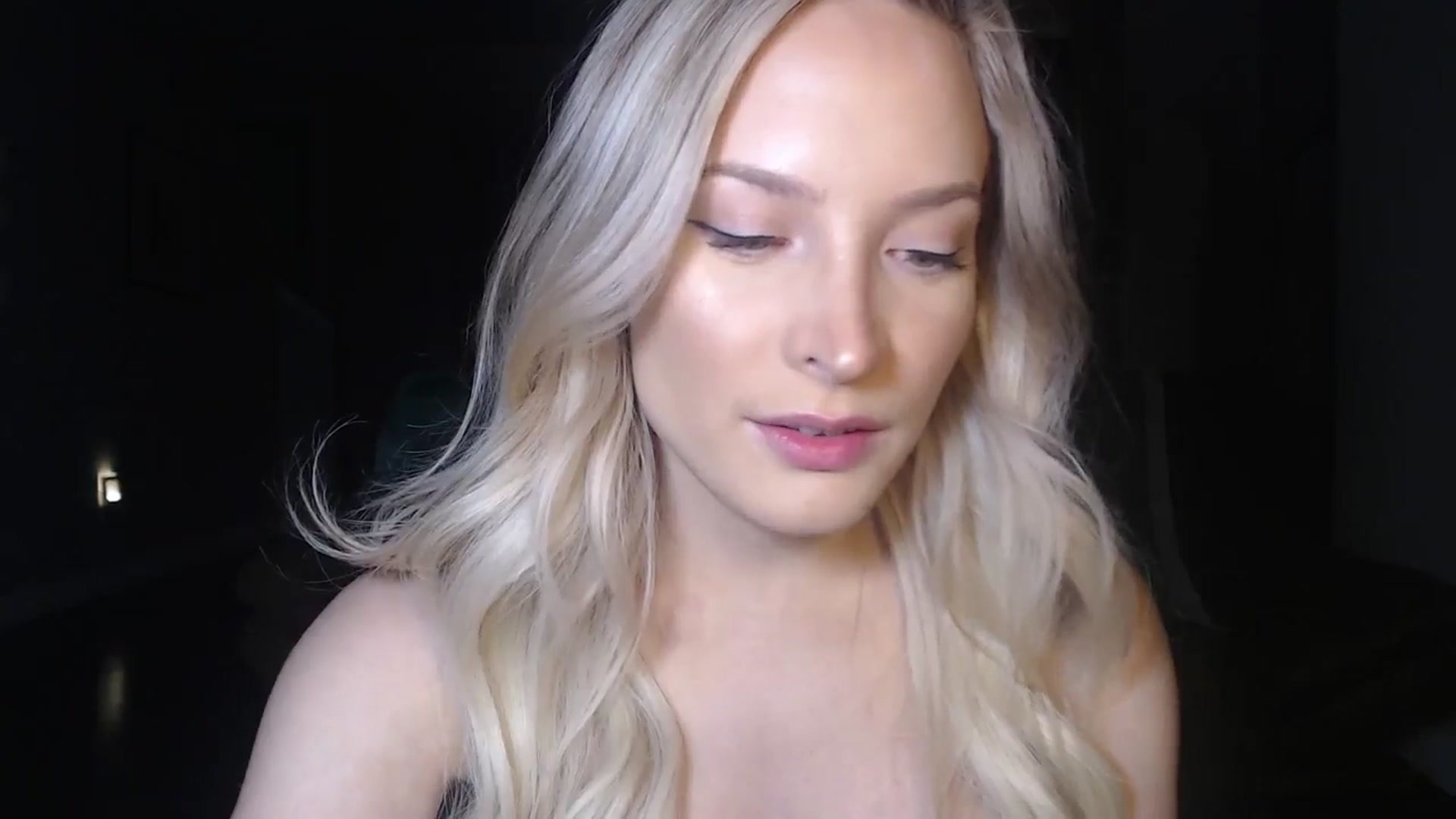 Gallery image thumbnail from AlexisWildest's myfreecams stream on, 11/20/2025, 03:52 image 16 of 20