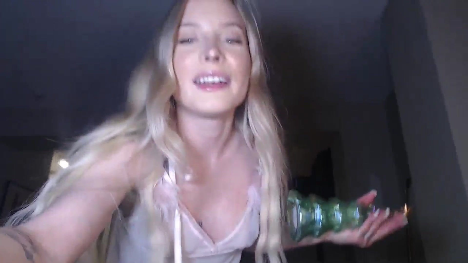 Gallery image thumbnail from AlexisWildest's myfreecams stream on, 11/26/2025, 02:31 image 9 of 20