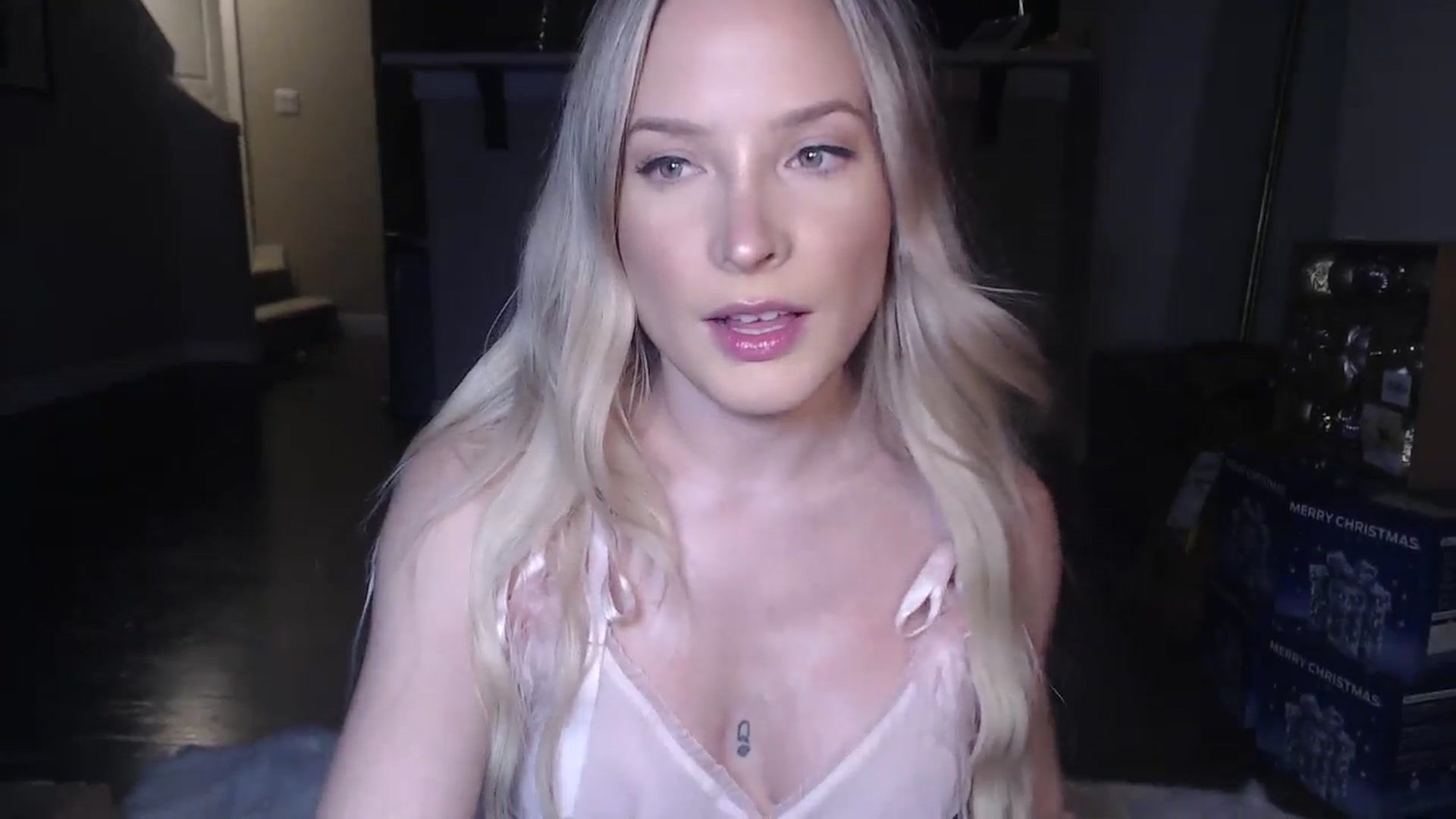 Gallery image thumbnail from AlexisWildest's myfreecams stream on, 11/26/2025, 02:31 image 14 of 20