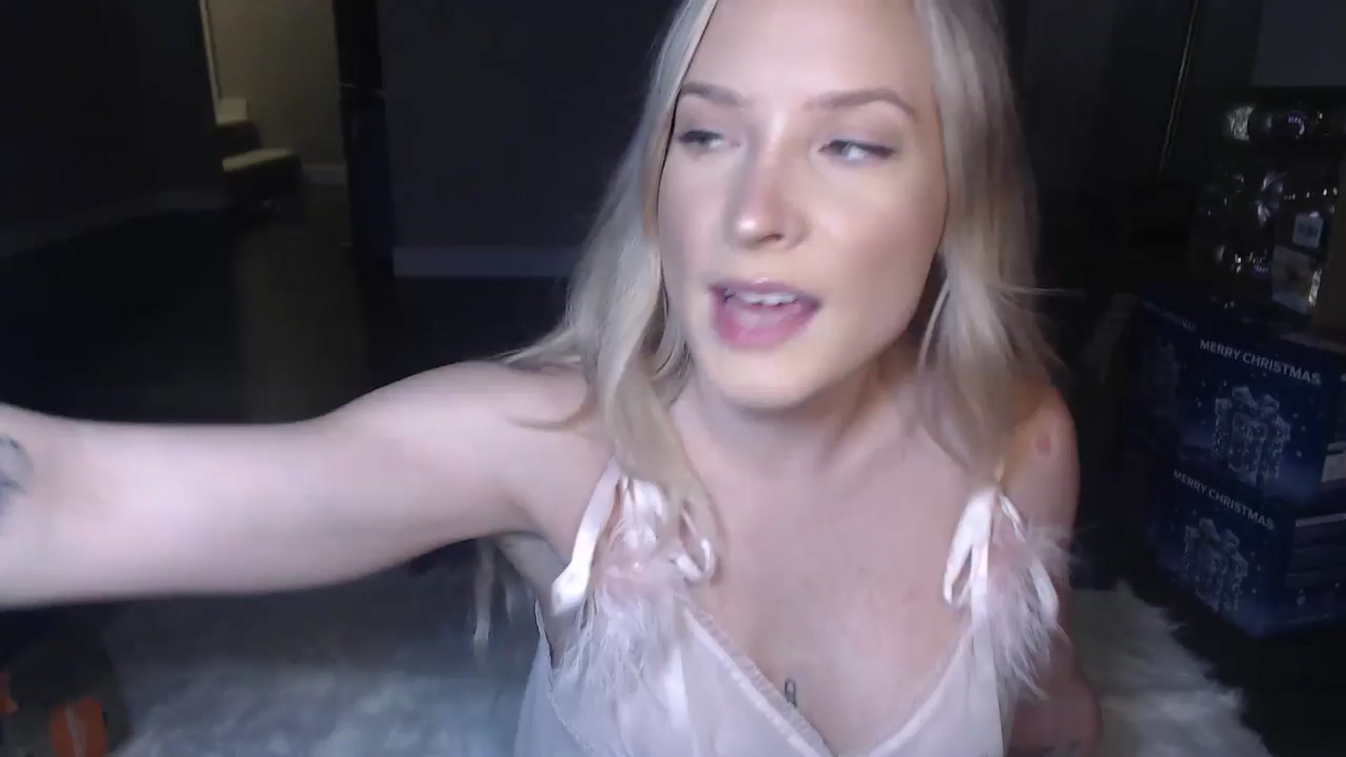 Gallery image thumbnail from AlexisWildest's myfreecams stream on, 11/26/2025, 02:31 image 12 of 20