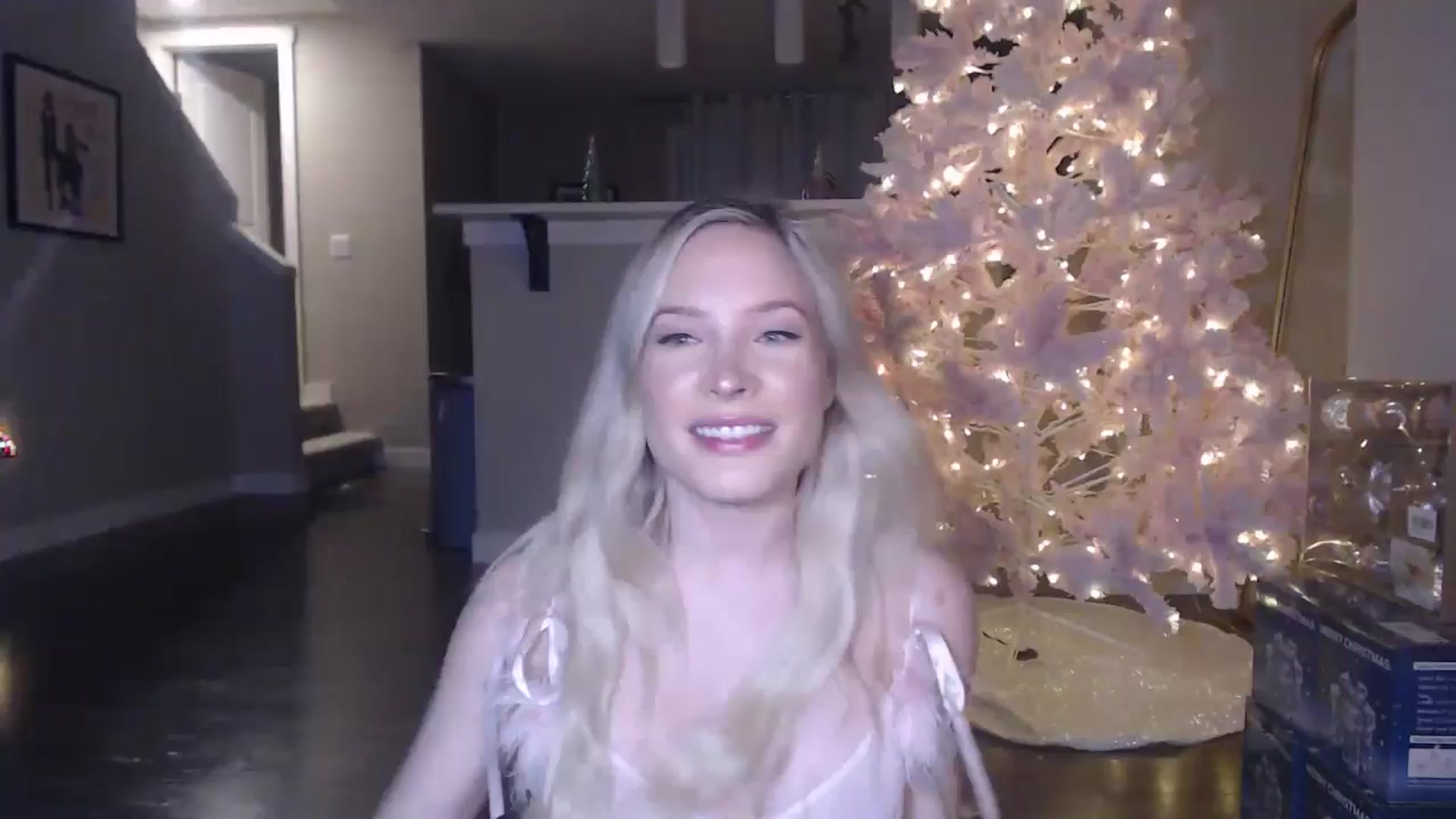 Gallery image thumbnail from AlexisWildest's myfreecams stream on, 11/26/2025, 04:56 image 9 of 20