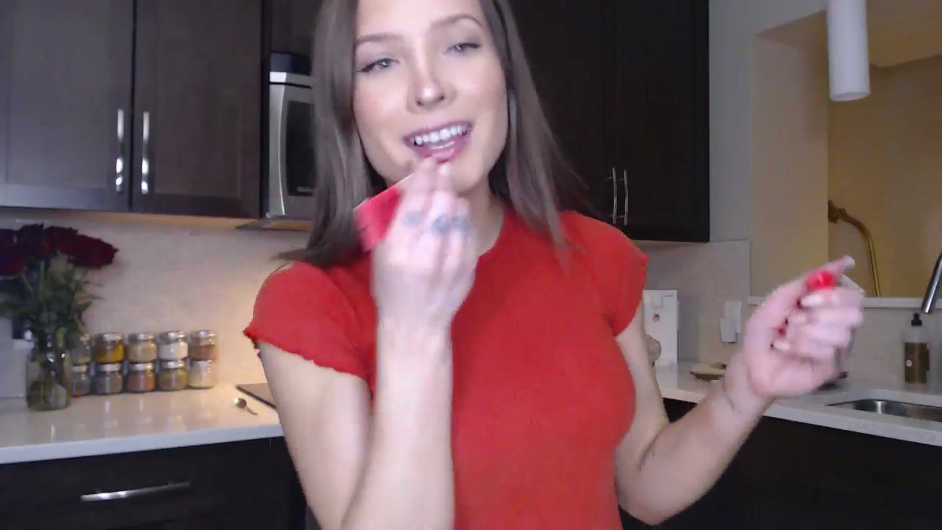 Gallery image thumbnail from AlexisWildest's myfreecams stream on, 12/19/2025, 03:48 image 15 of 20
