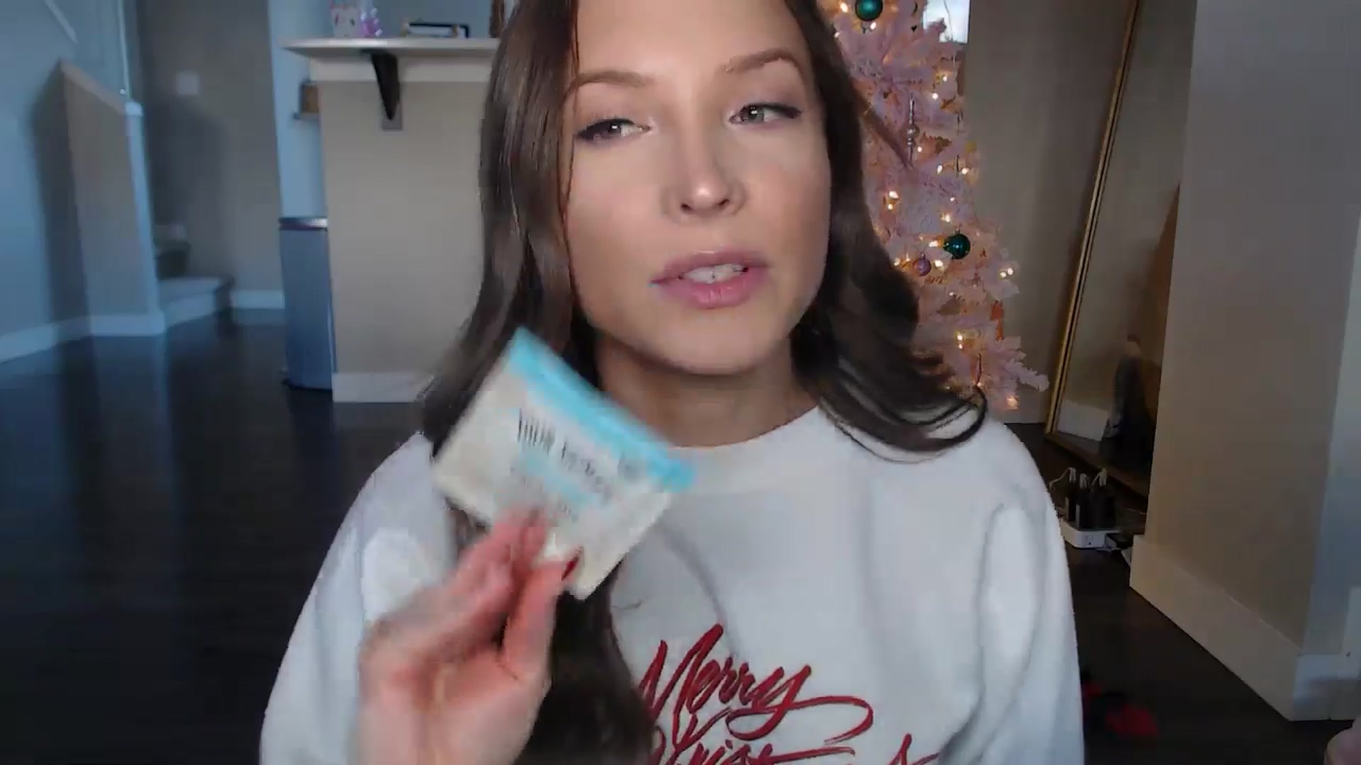 Gallery image thumbnail from AlexisWildest's myfreecams stream on, 12/21/2025, 21:22 image 18 of 20