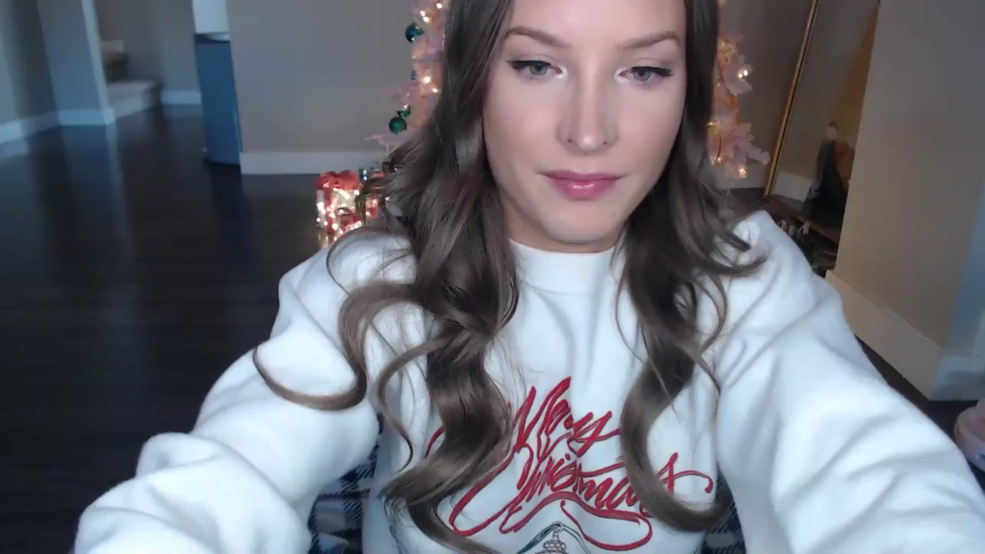 Gallery image thumbnail from AlexisWildest's myfreecams stream on, 12/21/2025, 23:27 image 12 of 20