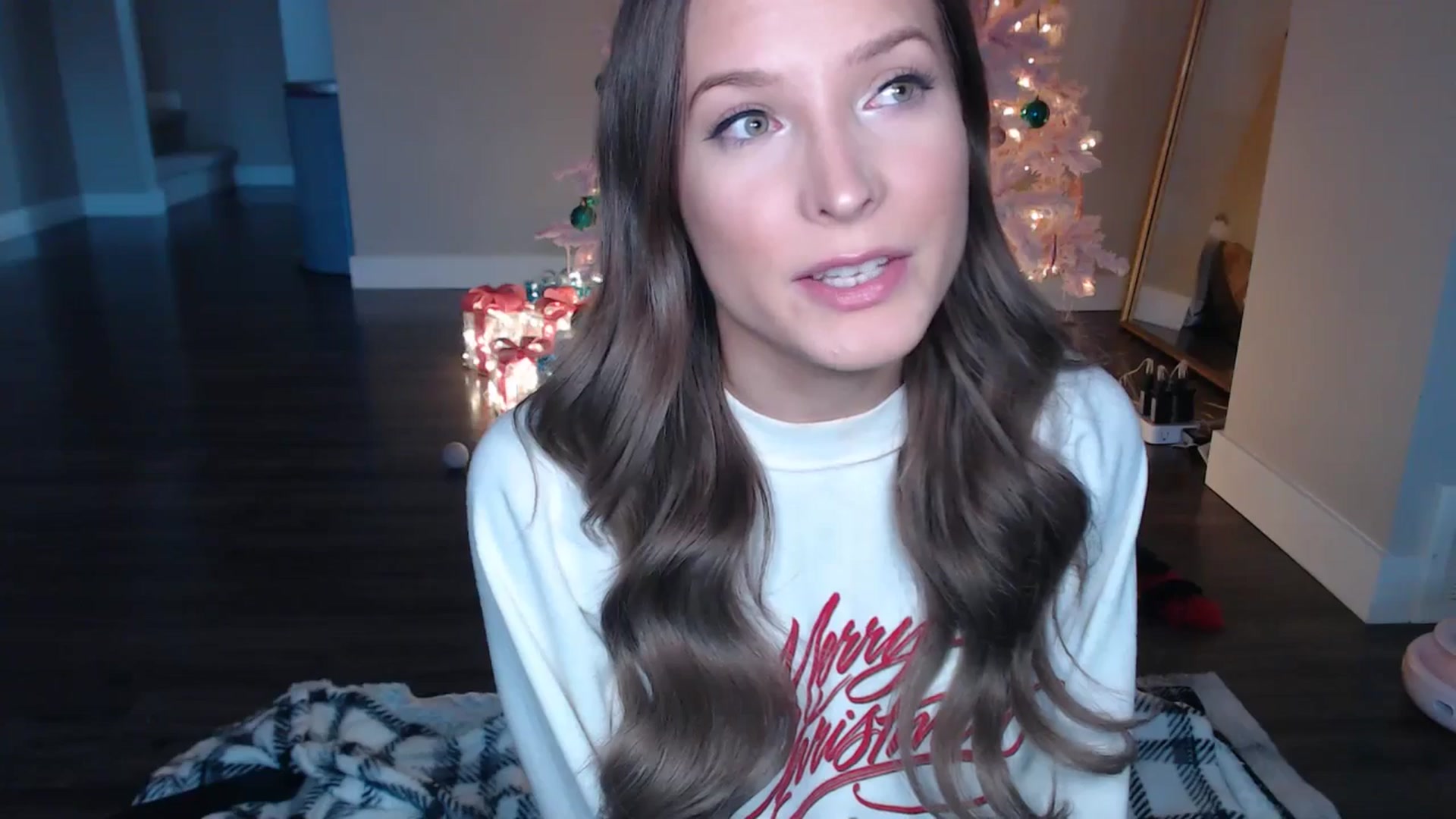 Gallery image thumbnail from AlexisWildest's myfreecams stream on, 12/21/2025, 23:27 image 19 of 20