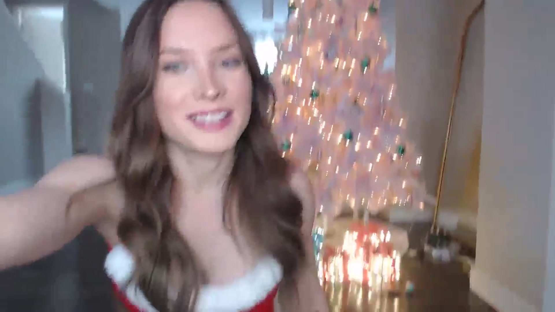 Gallery image thumbnail from AlexisWildest's myfreecams stream on, 12/24/2025, 22:10 image 9 of 20