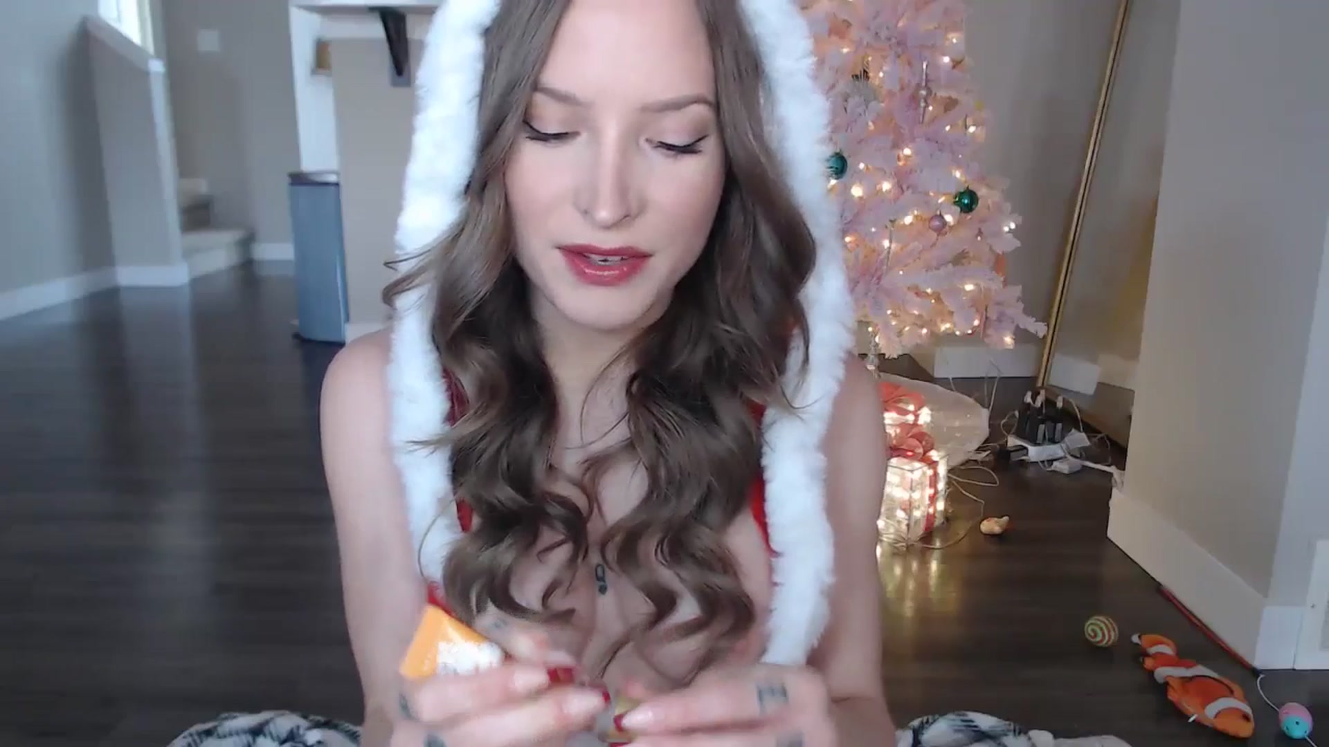 Gallery image thumbnail from AlexisWildest's myfreecams stream on, 12/25/2025, 21:12 image 10 of 20