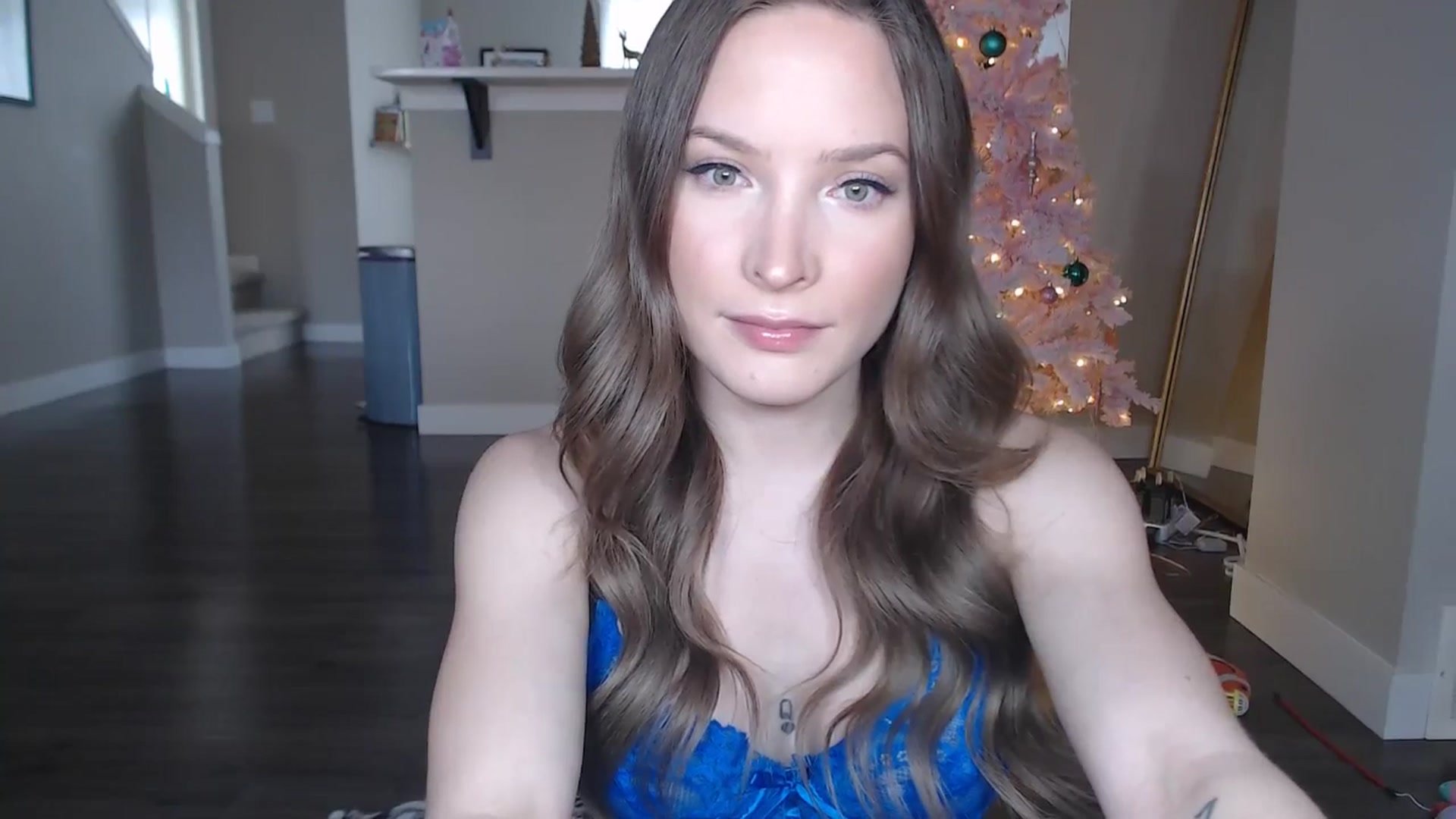 Gallery image thumbnail from AlexisWildest's myfreecams stream on, 12/28/2025, 23:10 image 7 of 20