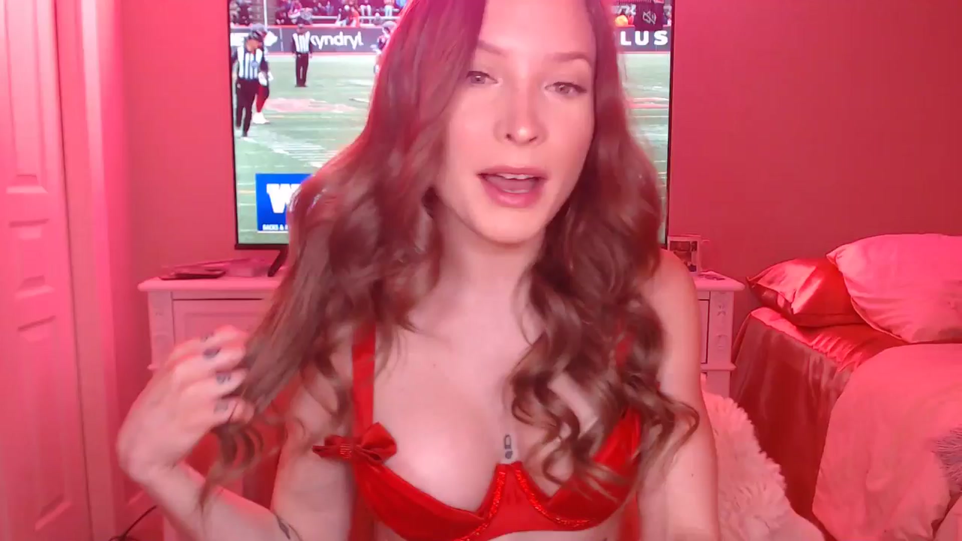 Gallery image thumbnail from AlexisWildest's myfreecams stream on, 12/31/2025, 04:03 image 1 of 20