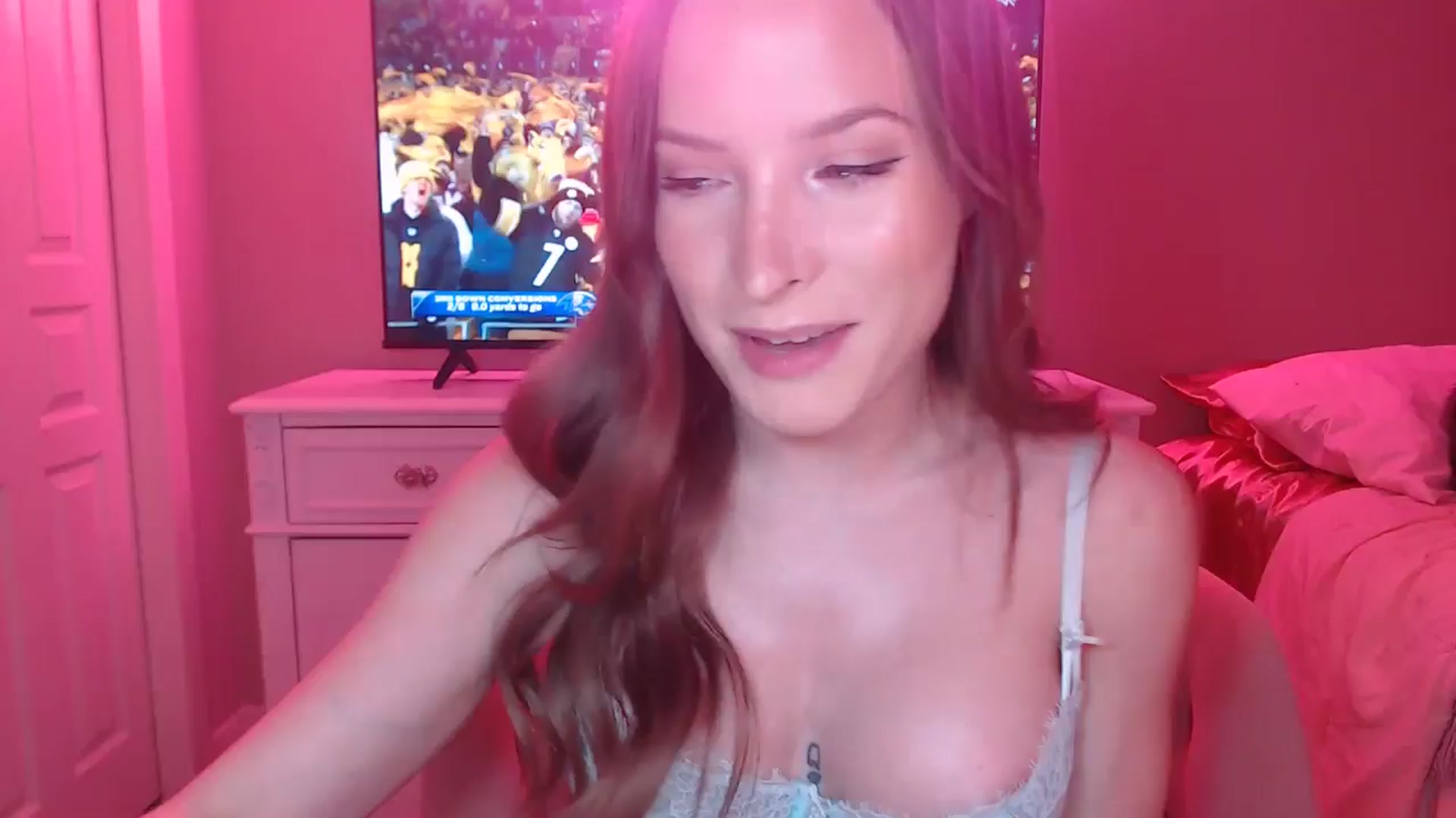 Gallery image thumbnail from AlexisWildest's myfreecams stream on, 01/07/2026, 04:37 image 1 of 20