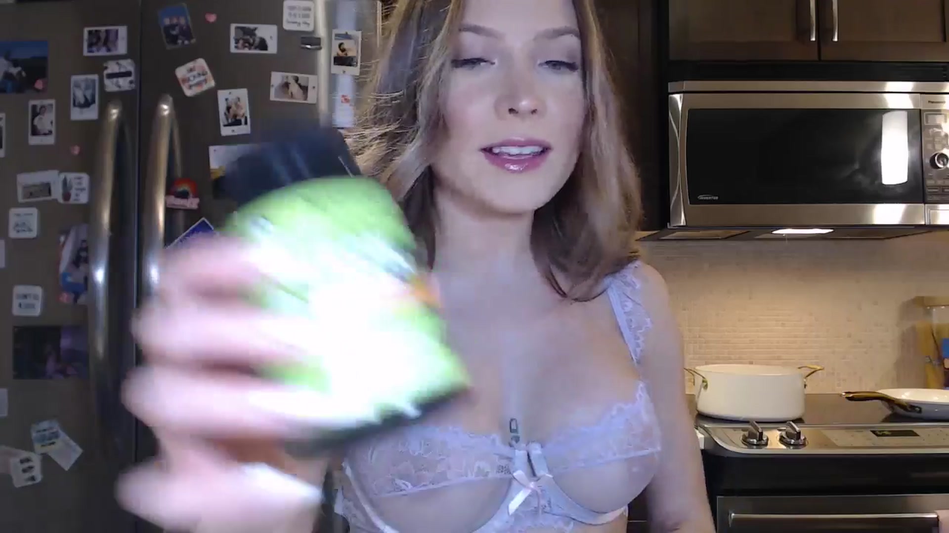 Gallery image thumbnail from AlexisWildest's myfreecams stream on, 02/03/2026, 03:40 image 4 of 20