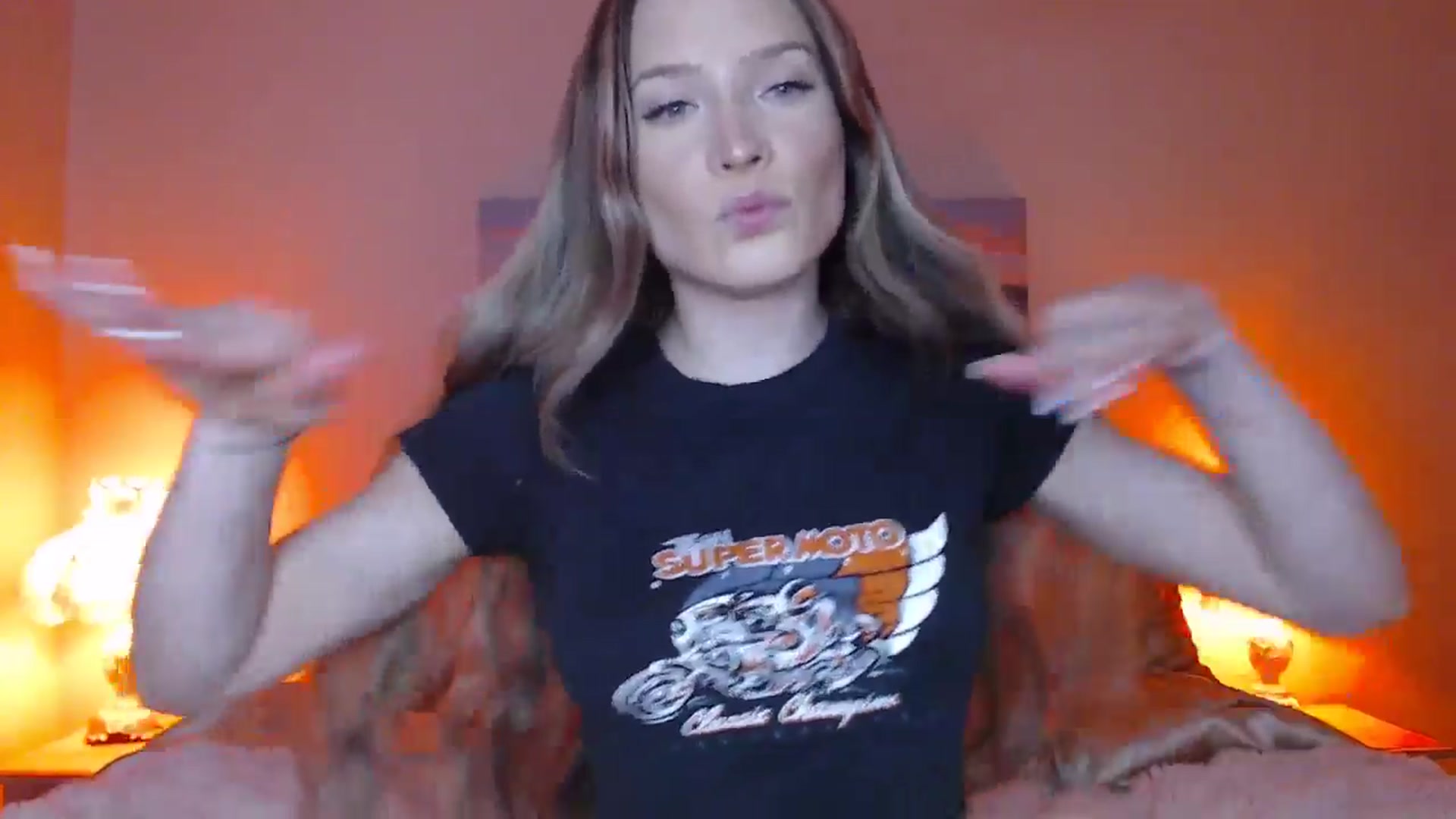 Gallery image thumbnail from AlexisWildest's myfreecams stream on, 02/05/2026, 04:25 image 4 of 20
