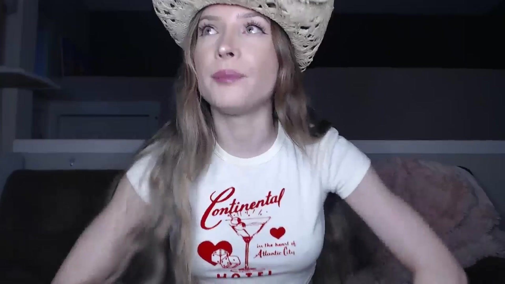 Gallery image thumbnail from AlexisWildest's myfreecams stream on, 03/19/2026, 03:05 image 11 of 20