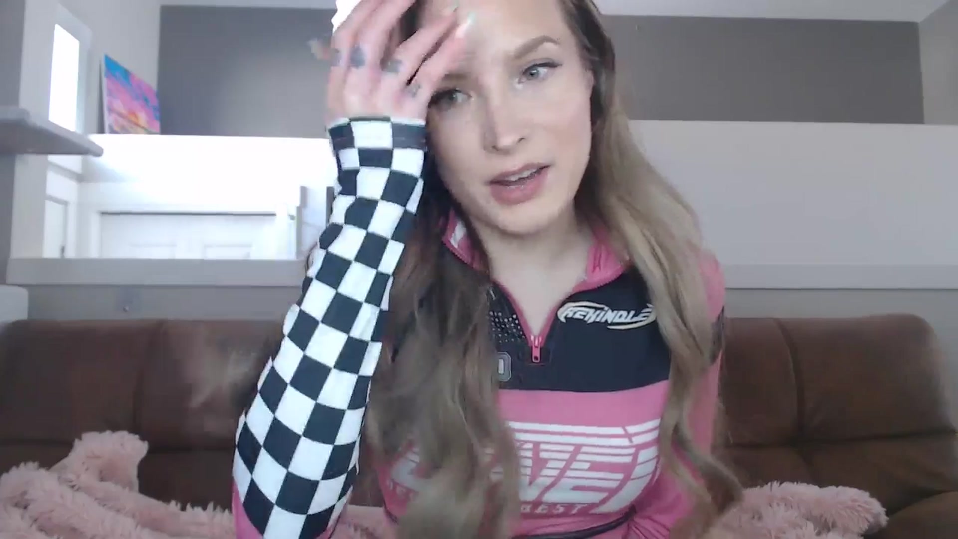 Gallery image thumbnail from AlexisWildest's myfreecams stream on, 03/22/2026, 21:21 image 20 of 20