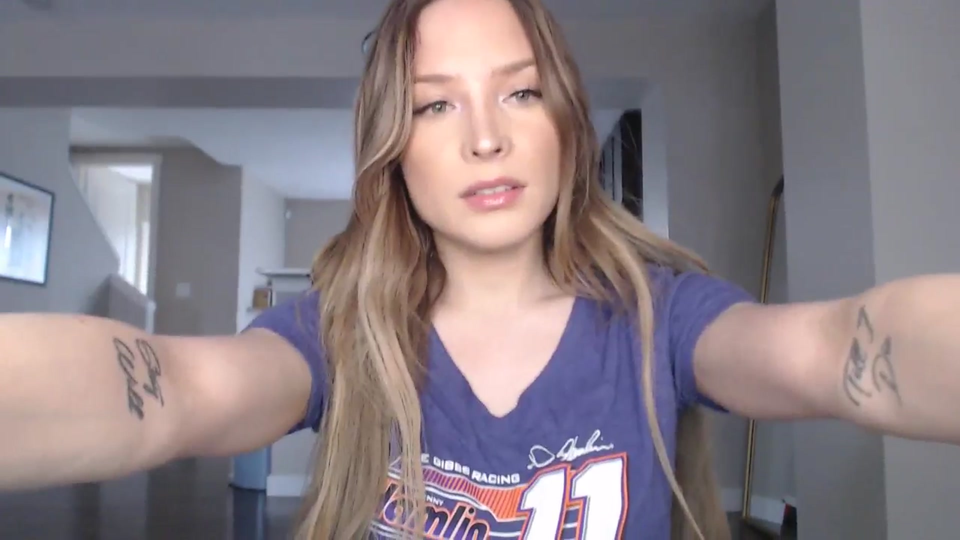 Gallery image thumbnail from AlexisWildest's myfreecams stream on, 03/29/2026, 23:14 image 4 of 20
