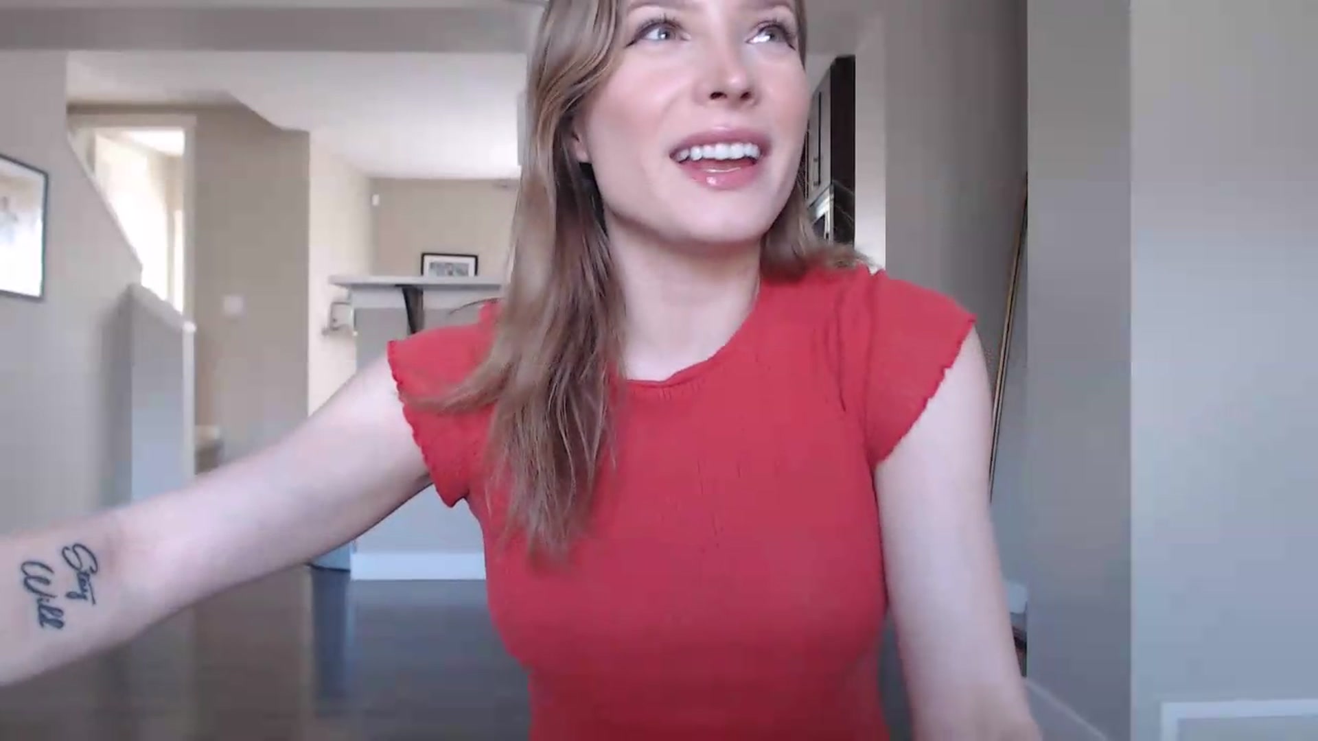 Gallery image thumbnail from AlexisWildest's myfreecams stream on, 05/02/2026, 22:57 image 5 of 20