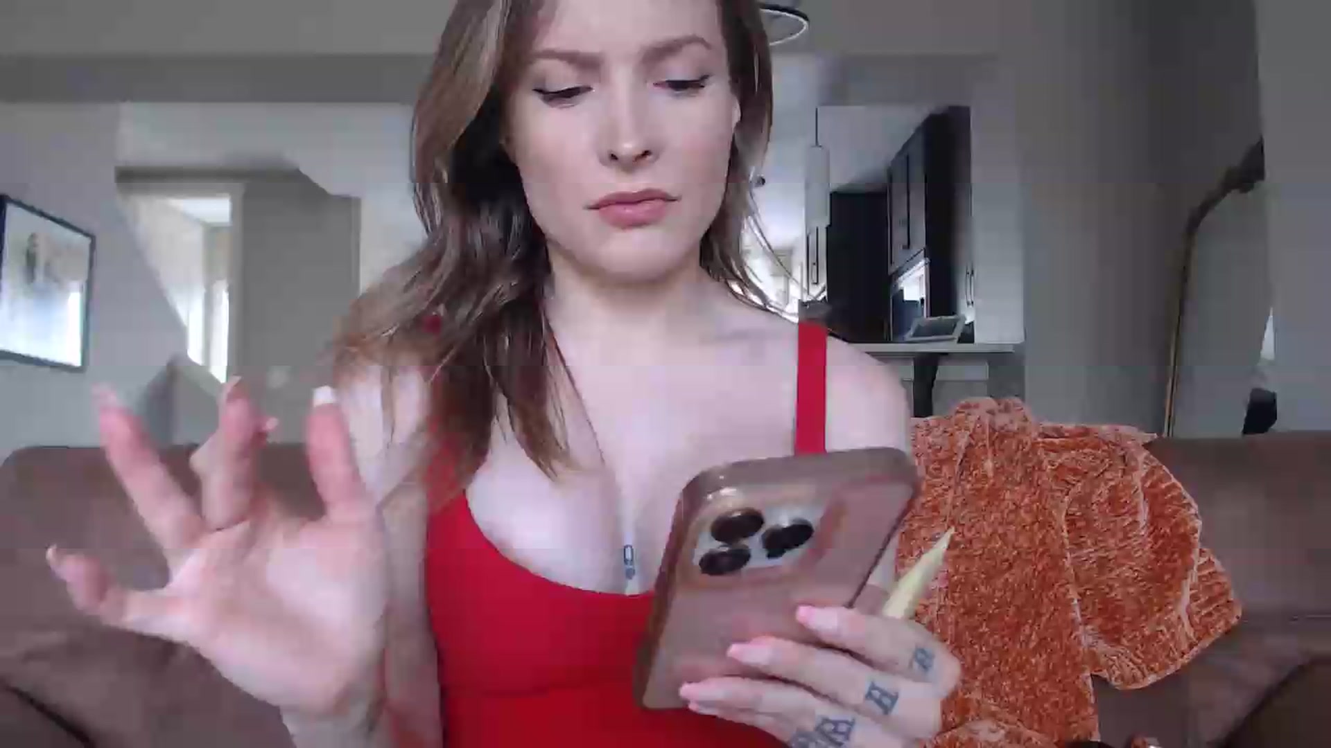 Gallery image thumbnail from AlexisWildest's myfreecams stream on, 05/23/2026, 22:52 image 17 of 20