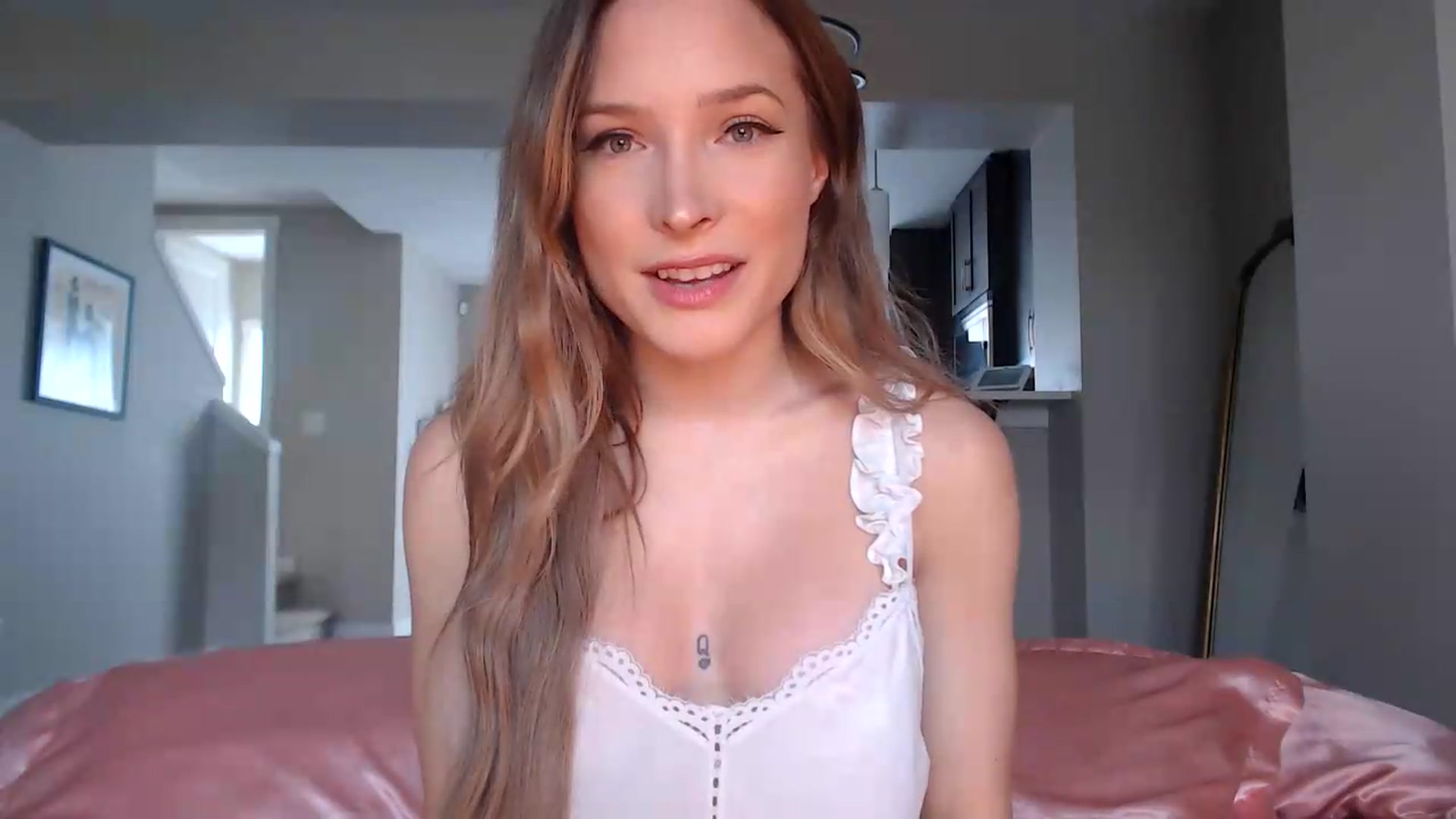 Gallery image thumbnail from AlexisWildest's myfreecams stream on, 06/07/2026, 23:17 image 4 of 20
