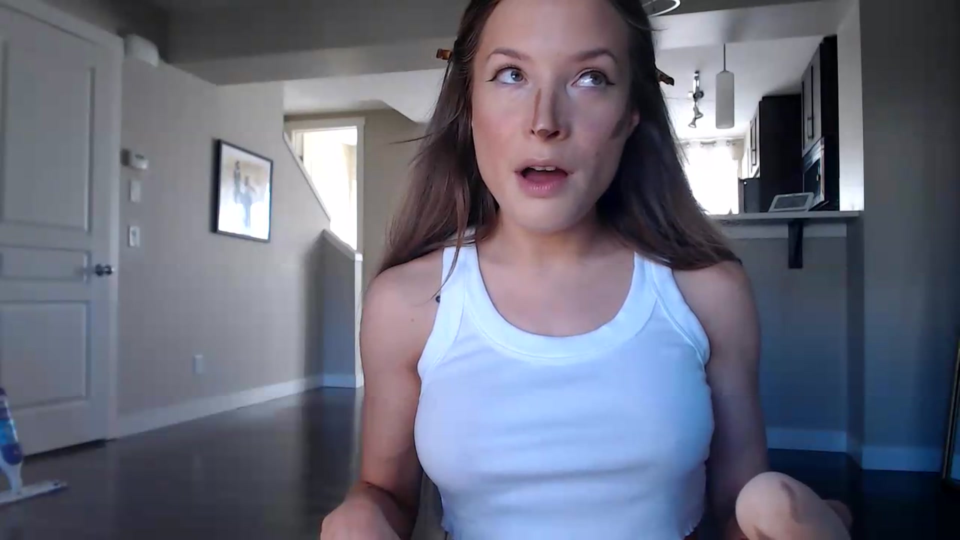 Gallery image thumbnail from AlexisWildest's myfreecams stream on, 07/07/2026, 01:08 image 6 of 20