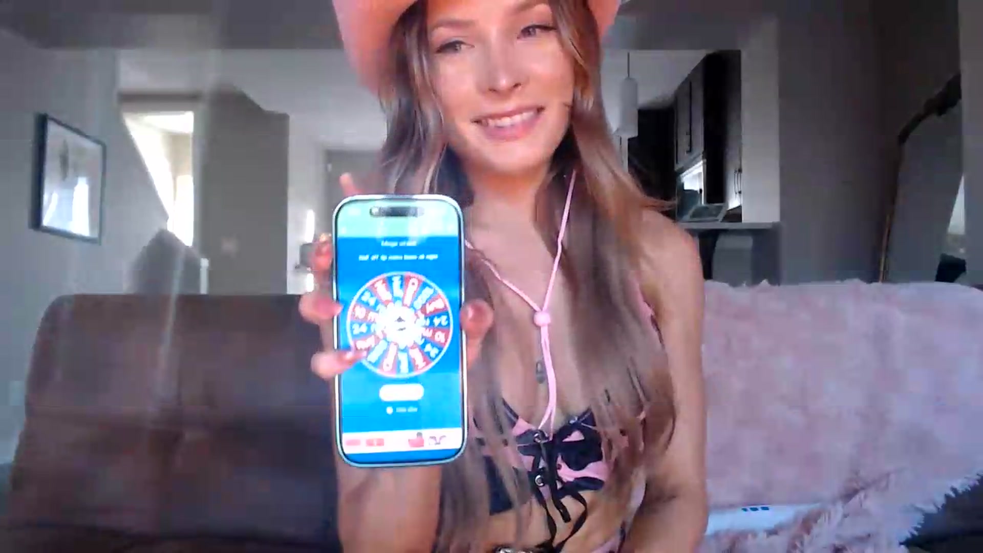Gallery image thumbnail from AlexisWildest's myfreecams stream on, 07/16/2026, 03:35 image 13 of 20