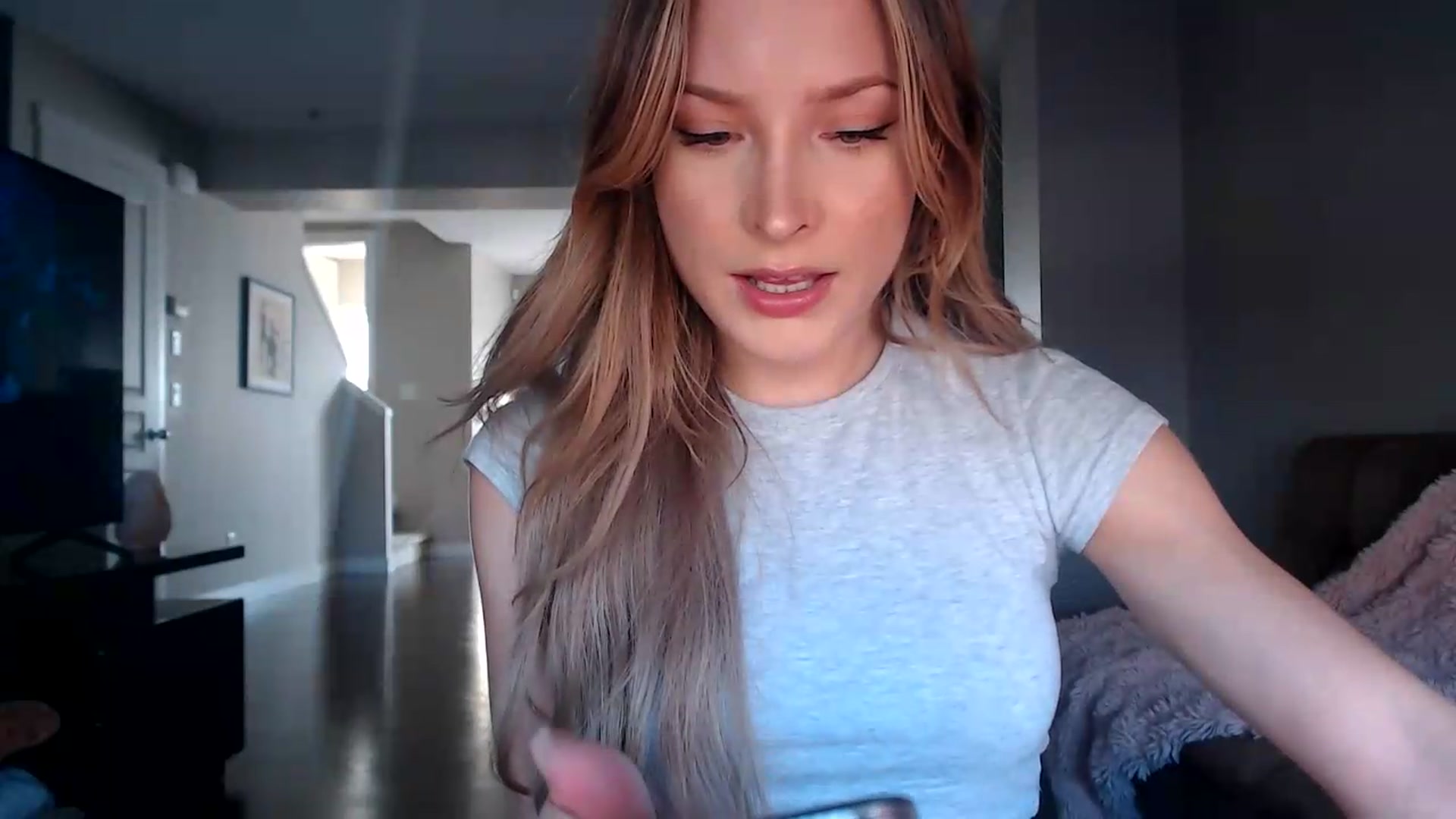Gallery image thumbnail from AlexisWildest's myfreecams stream on, 07/31/2026, 01:53 image 12 of 20