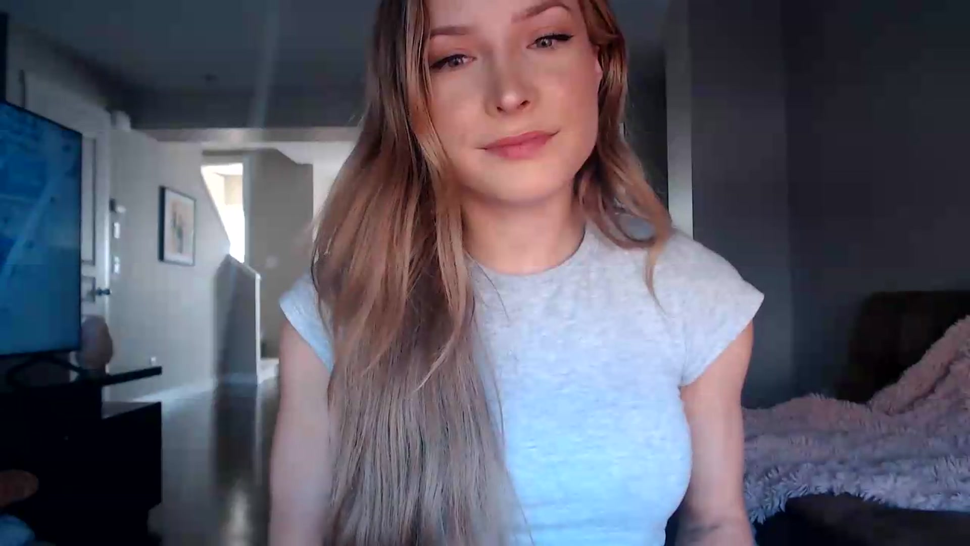 Gallery image thumbnail from AlexisWildest's myfreecams stream on, 07/31/2026, 01:53 image 15 of 20
