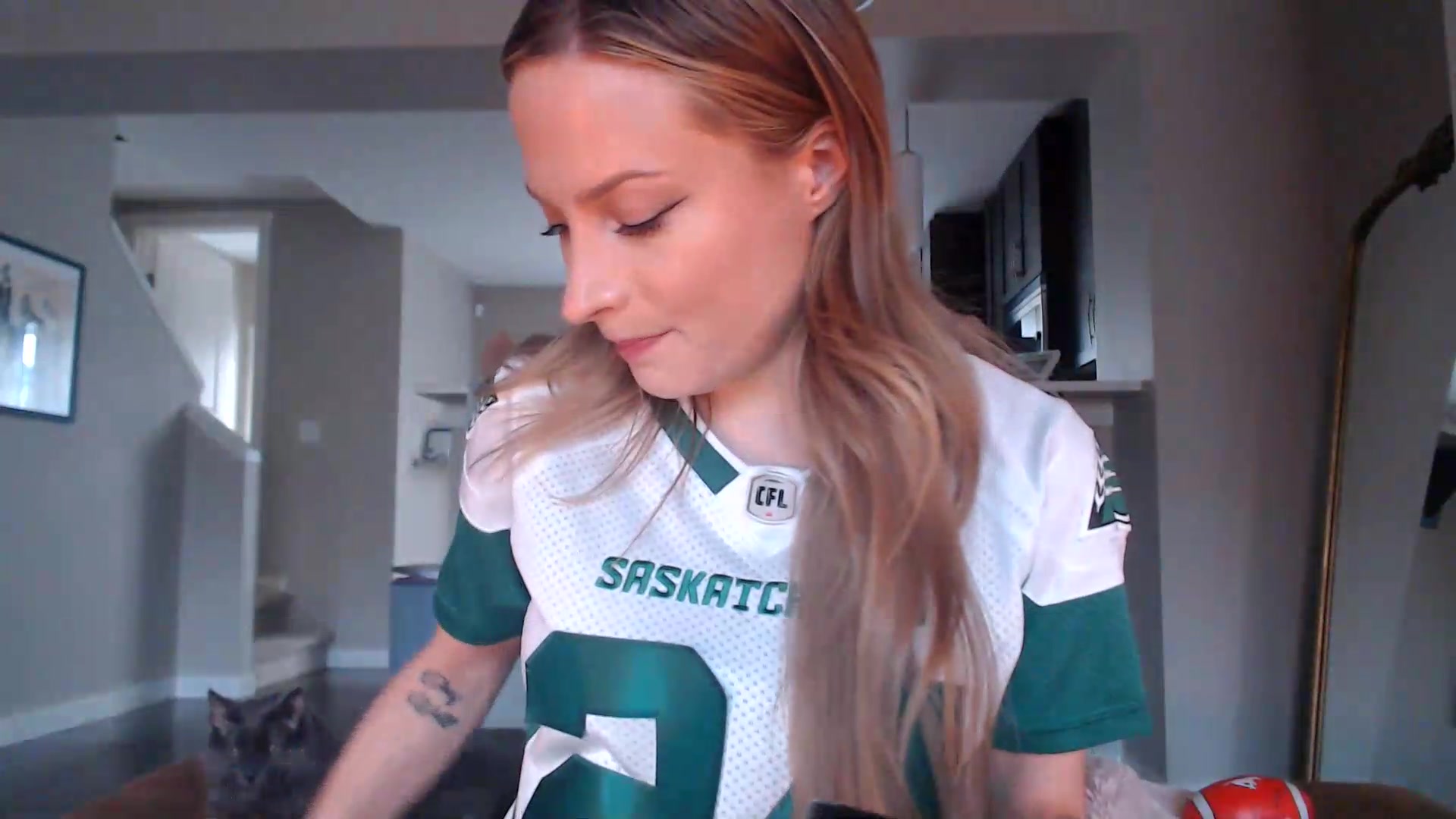 Gallery image thumbnail from AlexisWildest's myfreecams stream on, 08/08/2026, 02:39 image 13 of 20