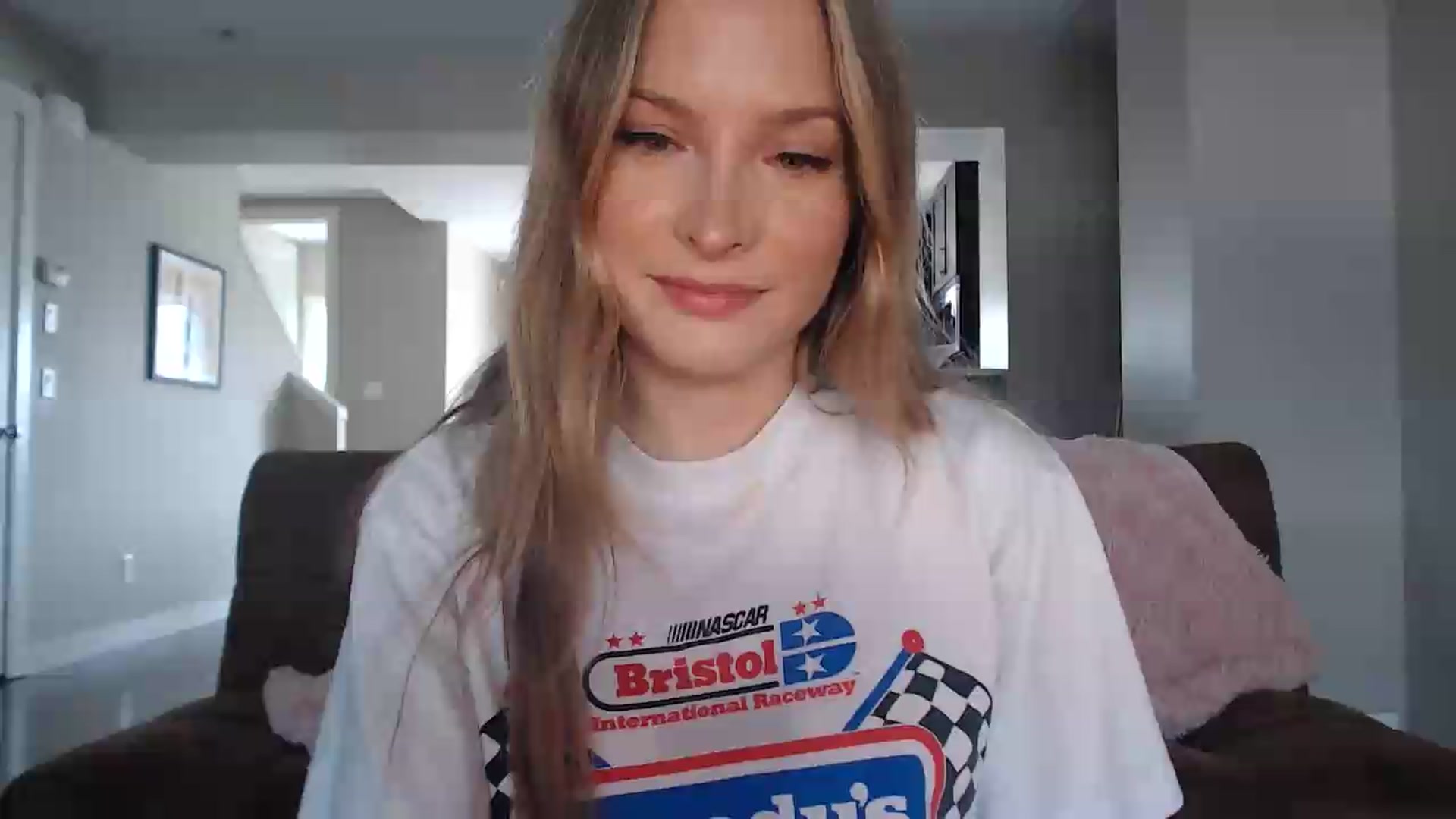Gallery image thumbnail from AlexisWildest's myfreecams stream on, 08/09/2026, 21:46 image 11 of 20