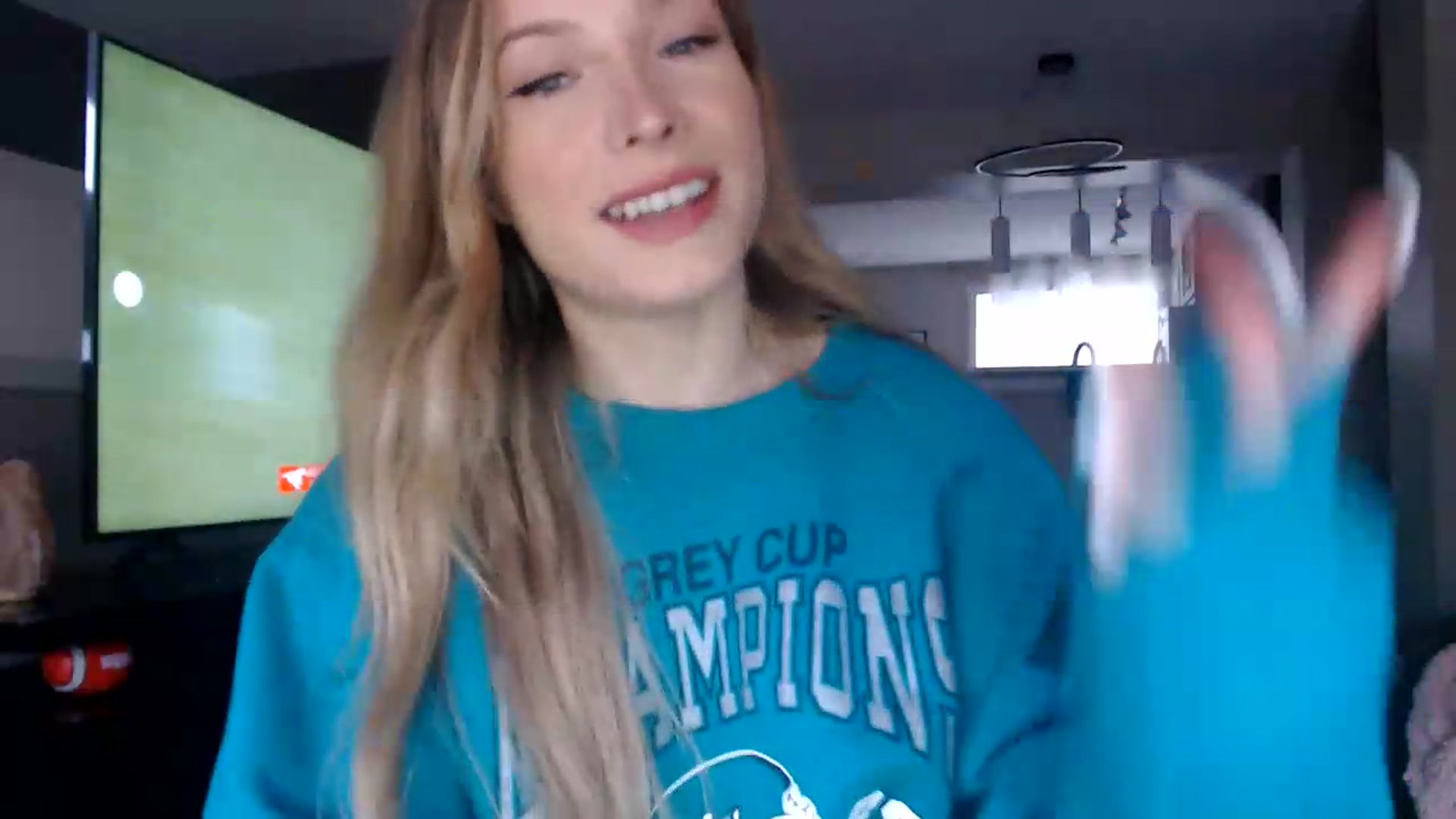 Gallery image thumbnail from AlexisWildest's myfreecams stream on, 08/14/2026, 03:05 image 8 of 20