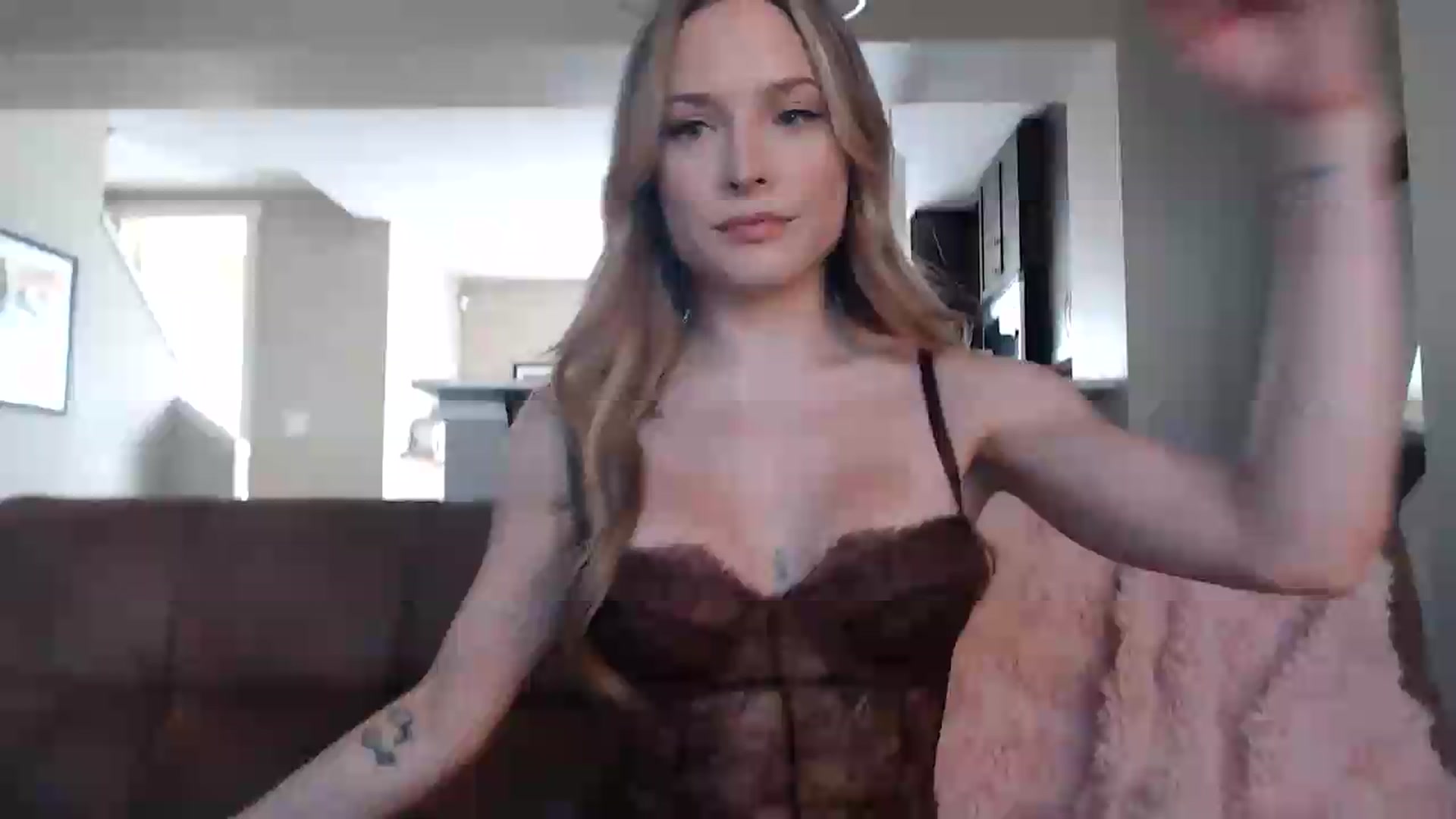 Gallery image thumbnail from AlexisWildest's myfreecams stream on, 08/18/2026, 03:11 image 1 of 20