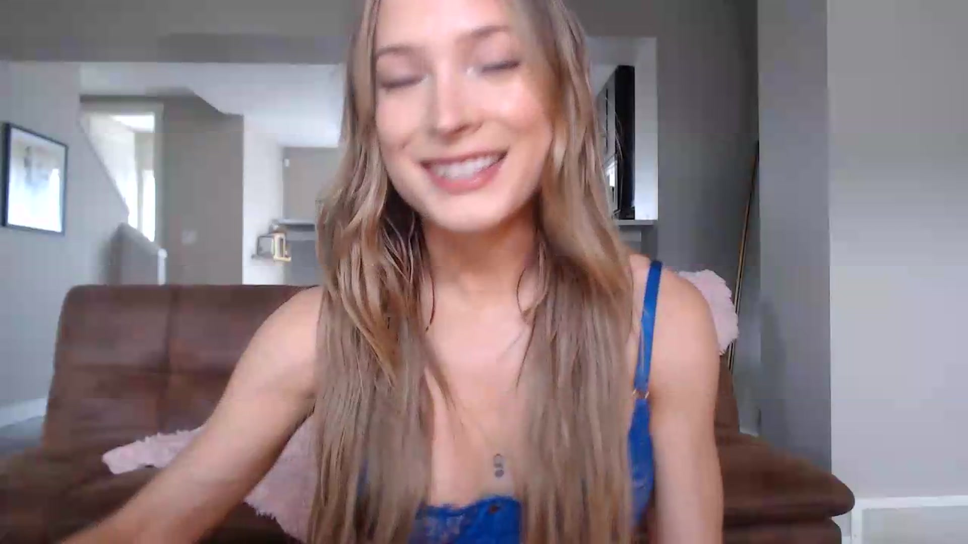 Gallery image thumbnail from AlexisWildest's myfreecams stream on, 08/22/2026, 23:12 image 2 of 20
