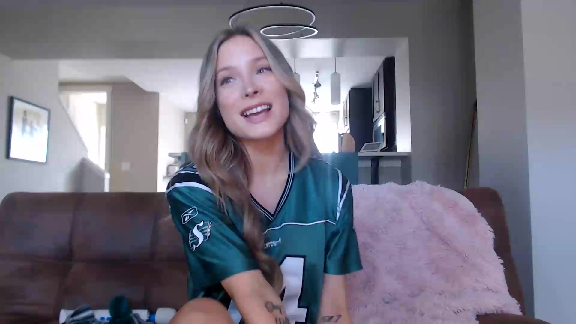 Gallery image thumbnail from AlexisWildest's myfreecams stream on, 08/23/2026, 22:29 image 8 of 20